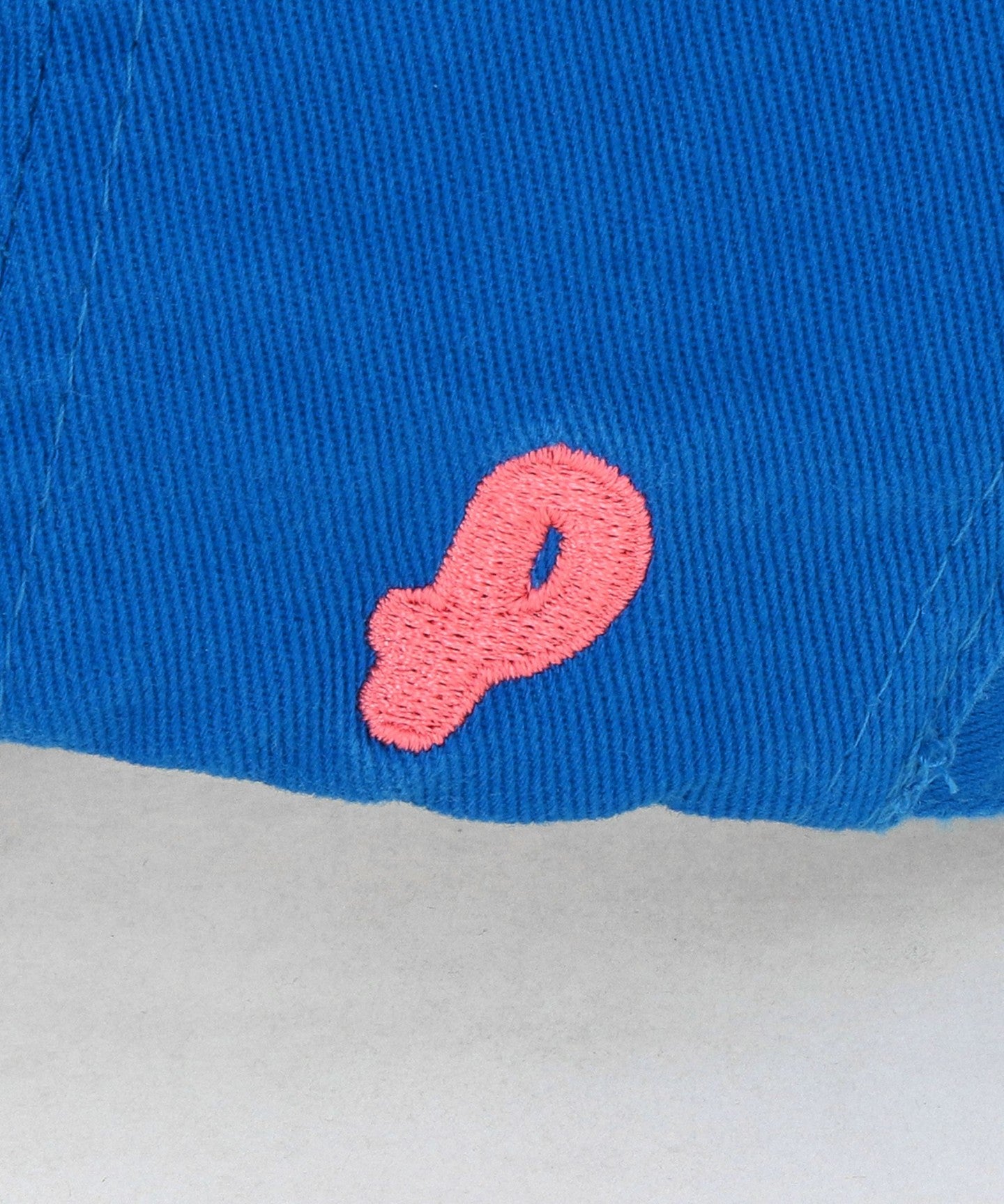 32383000007-d09.jpg