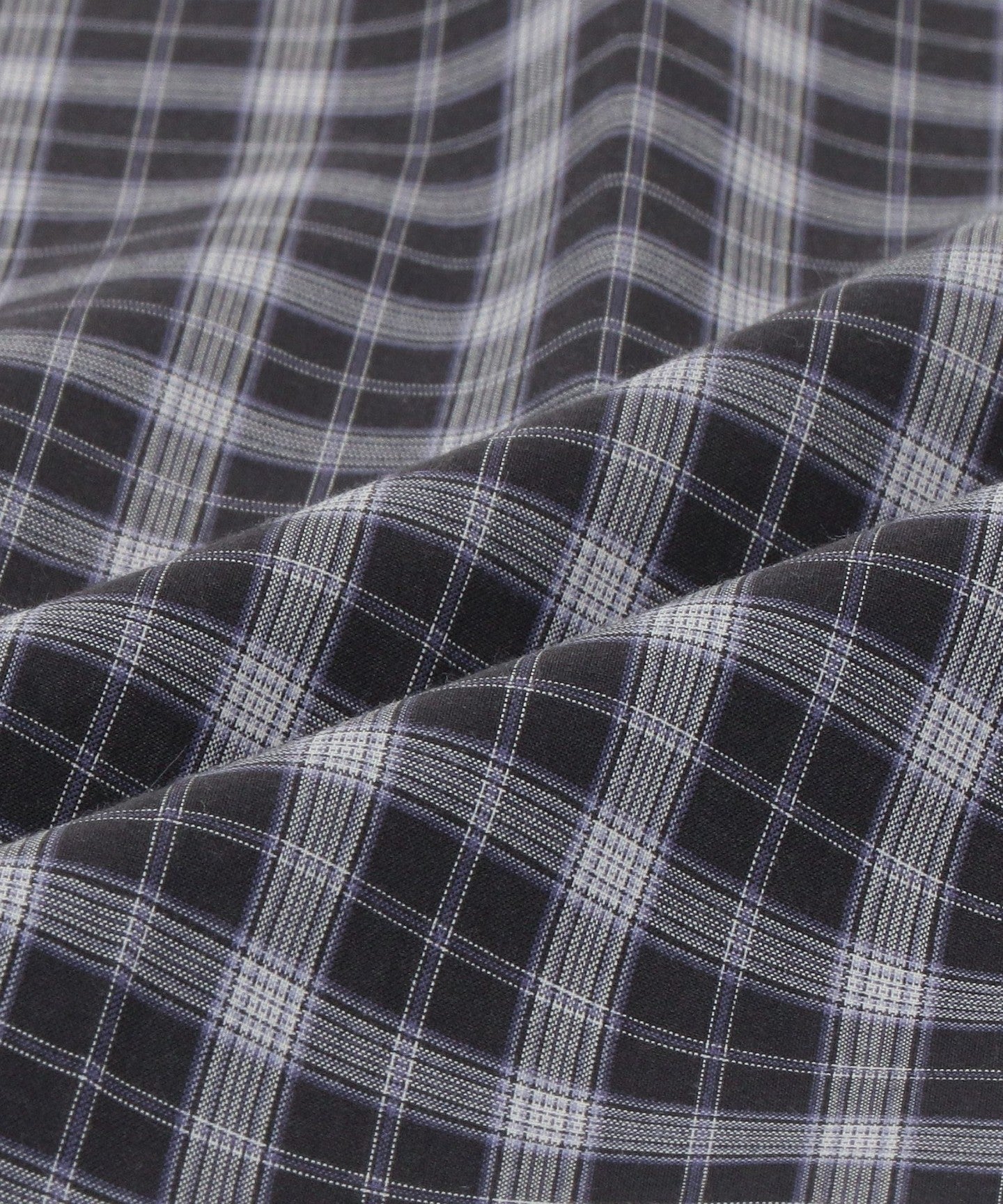 32456000000-d24.jpg