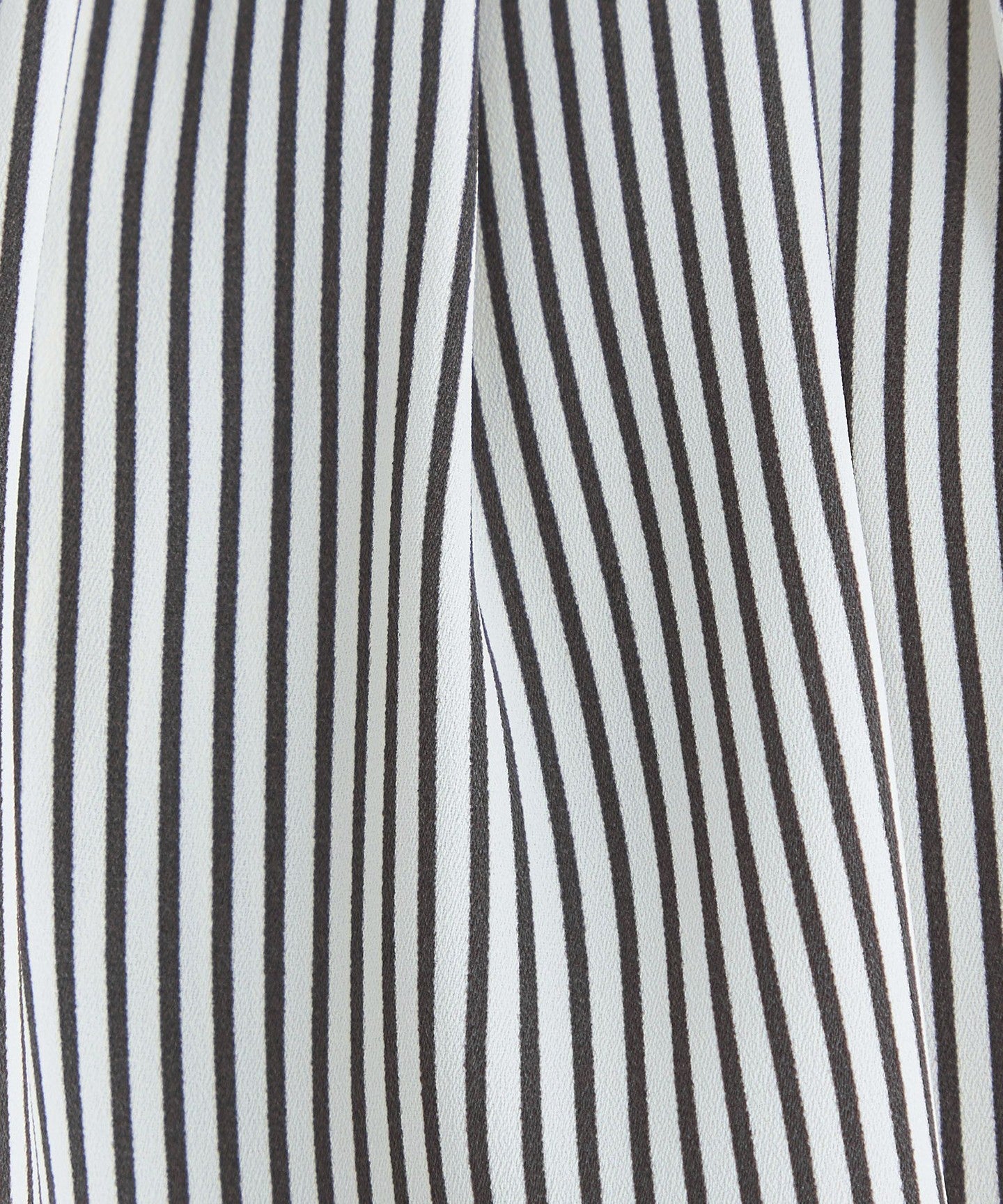 35116761551-d18.jpg