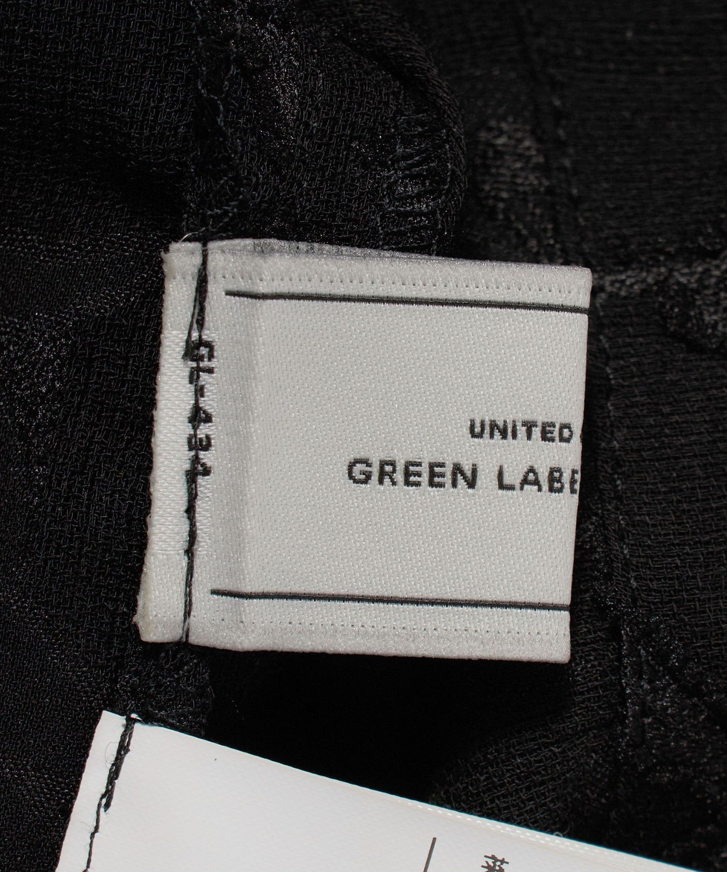 35166000006-d32.jpg