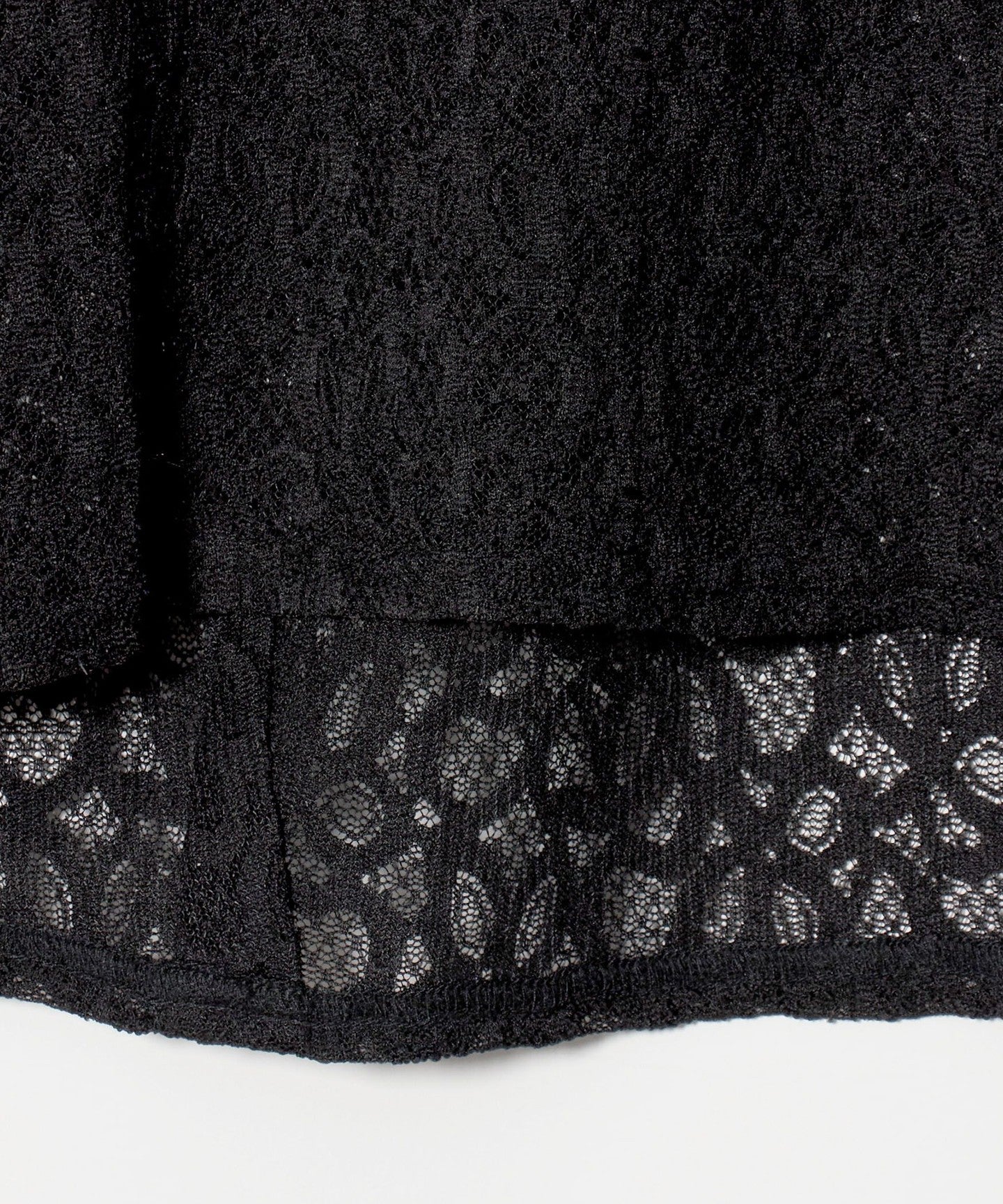 35171000023-d04.jpg