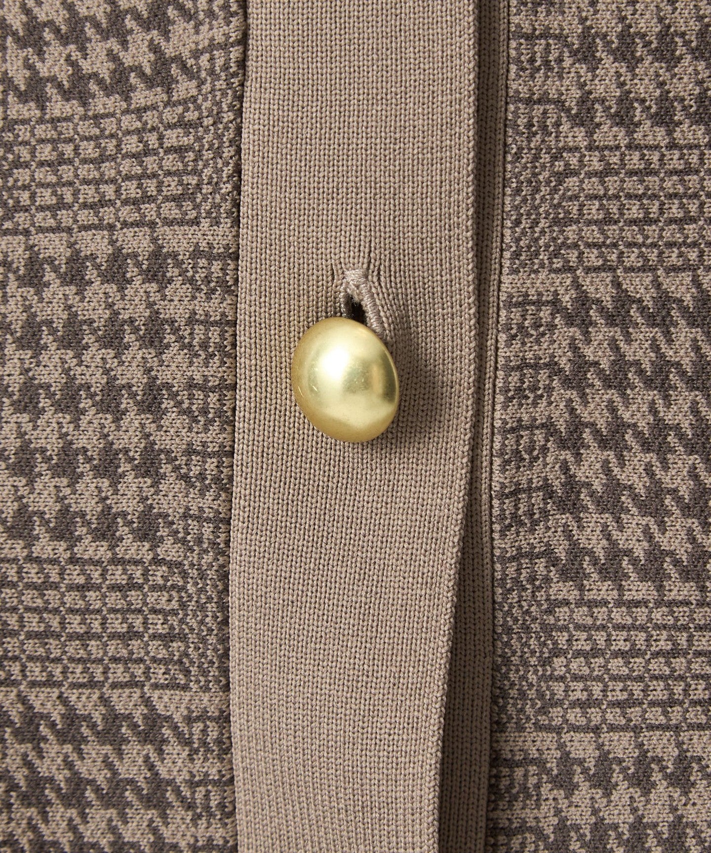 35181000003-d16.jpg