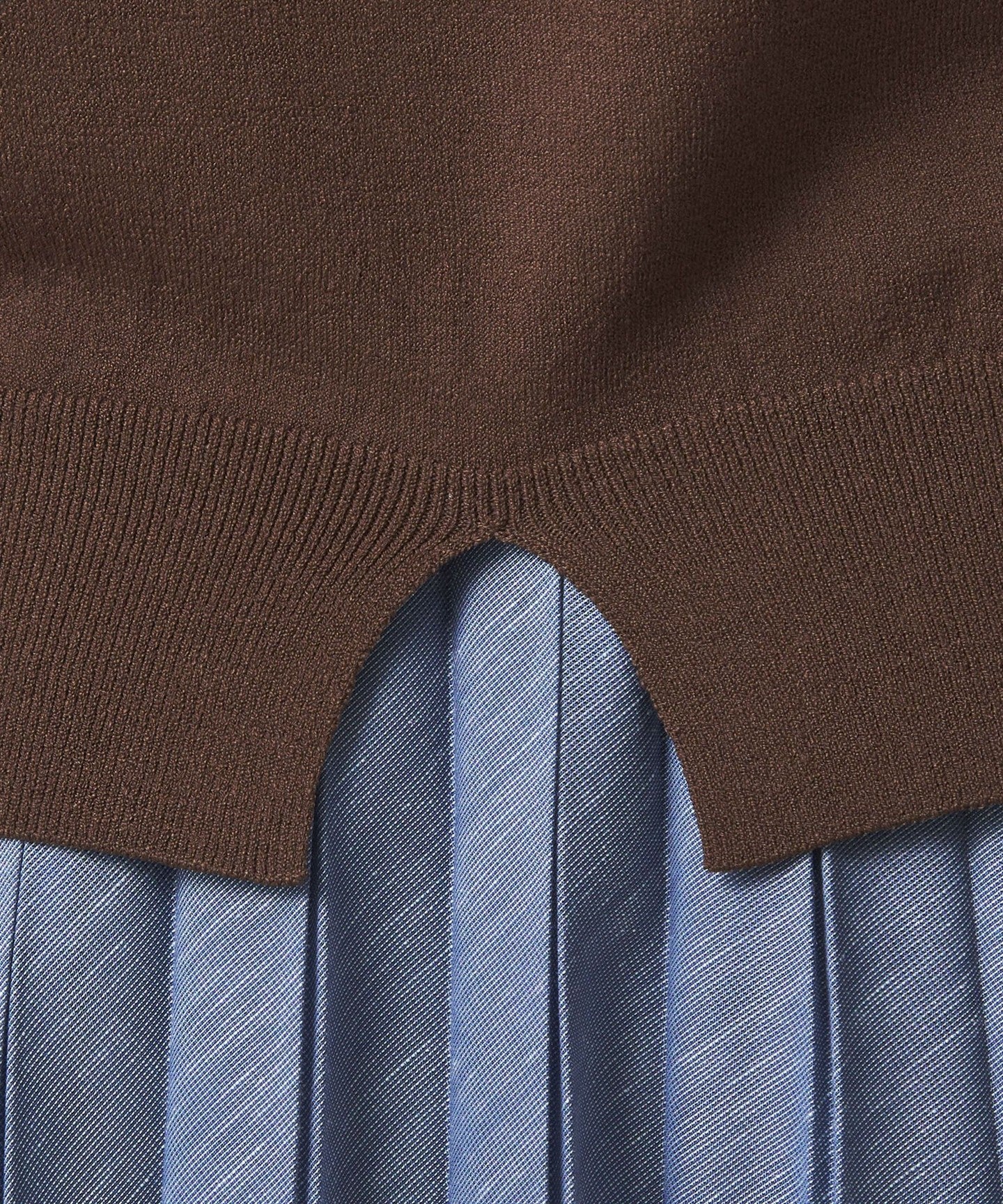 35181000019-d30.jpg