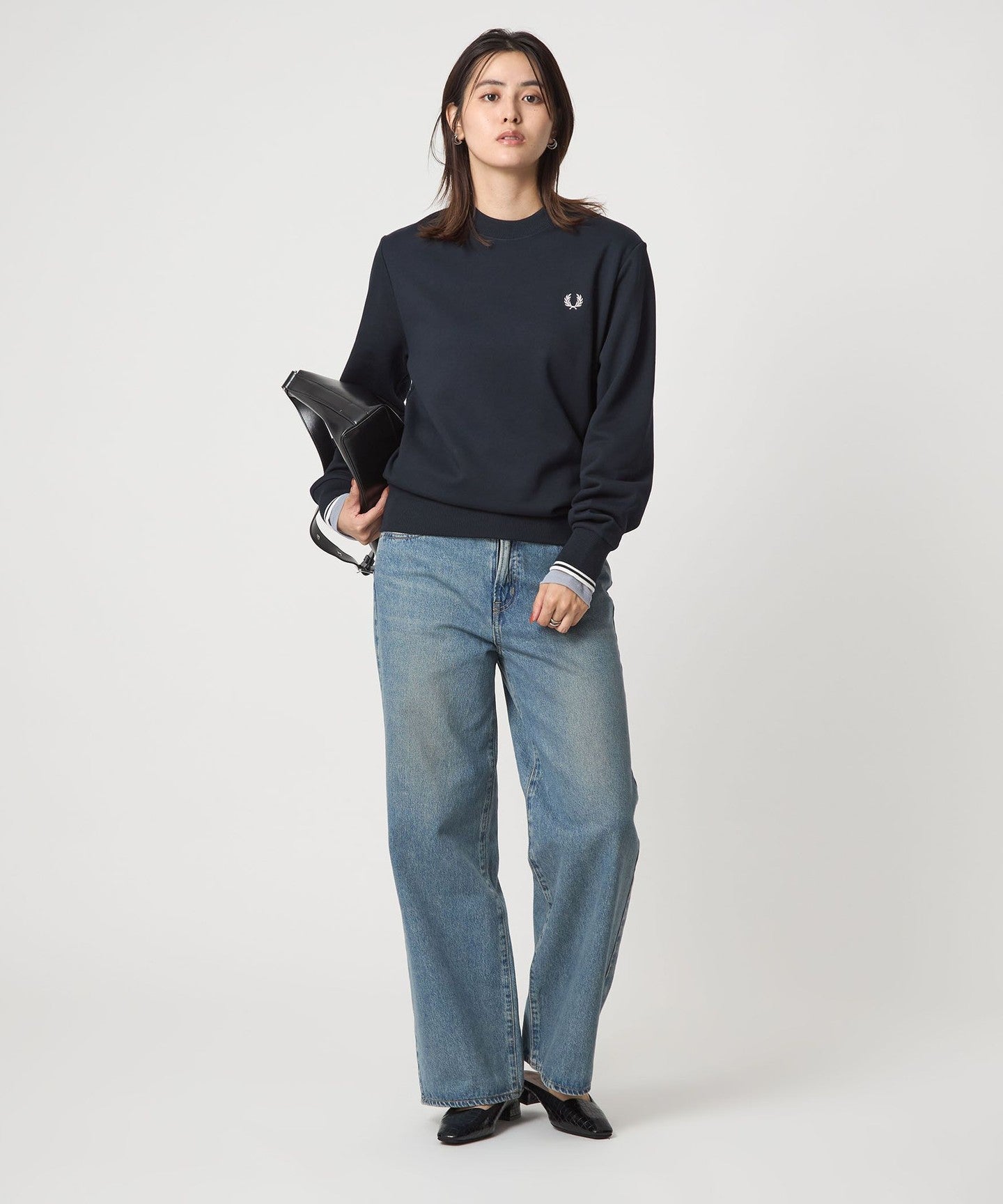 36124992494-d03.jpg