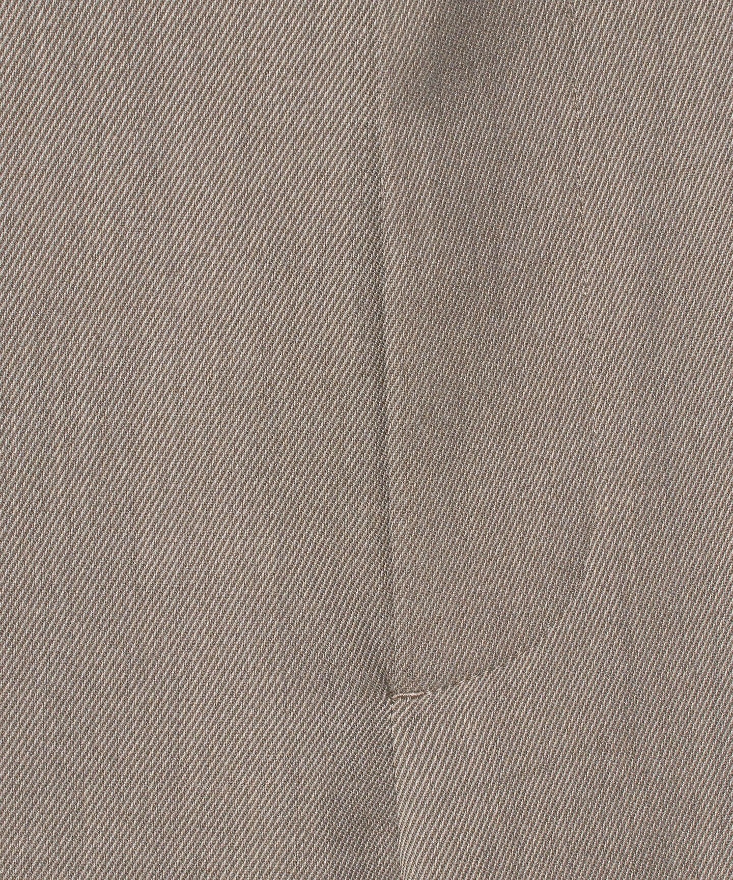 36141000090-d28.jpg