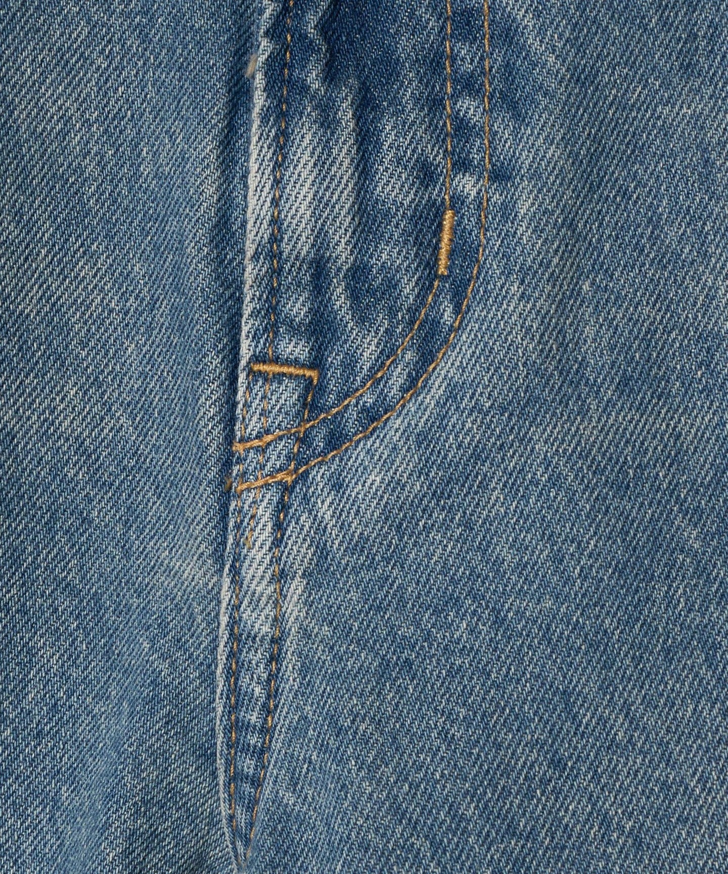 36145992855-d26.jpg