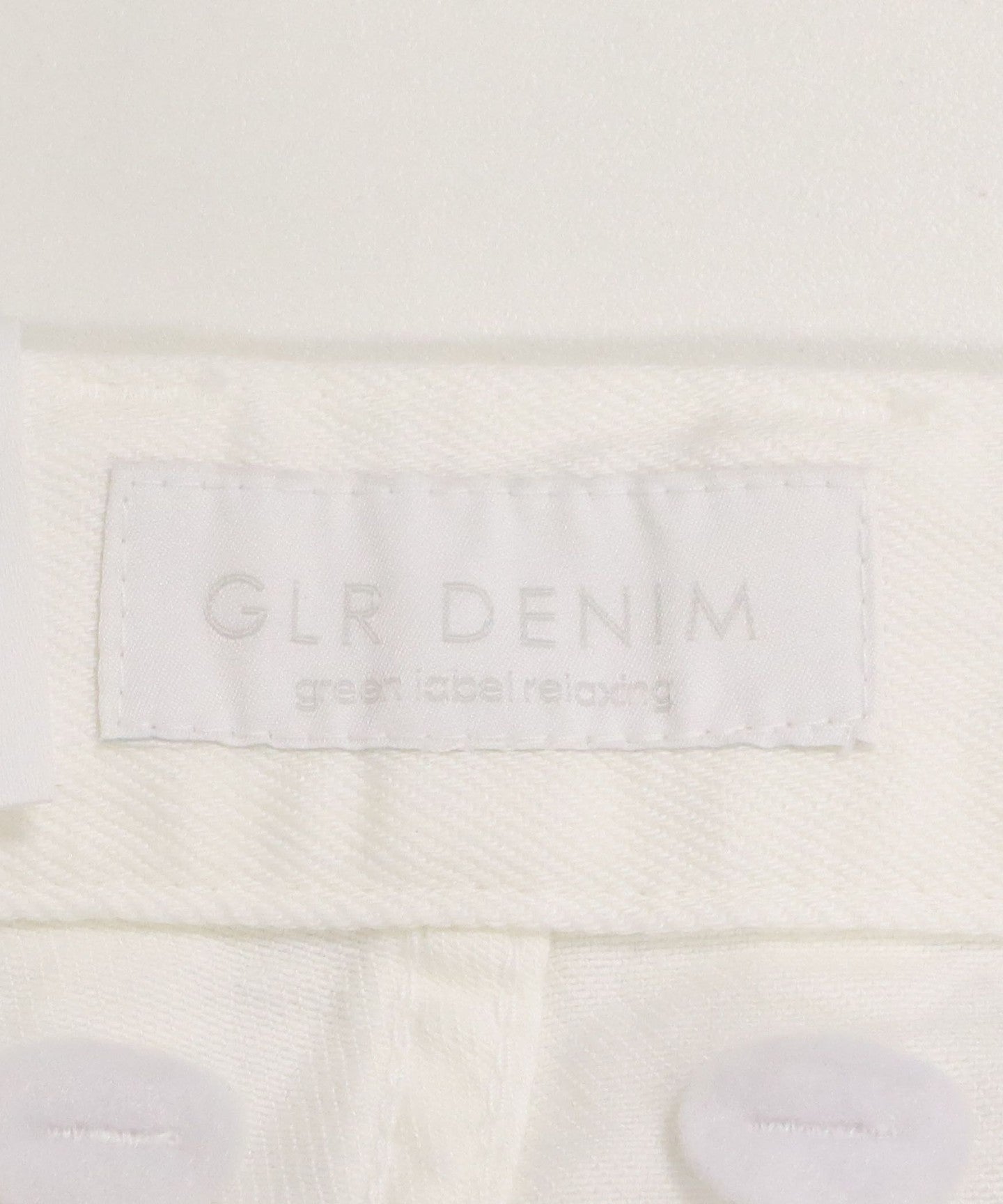 36146000012-d35.jpg