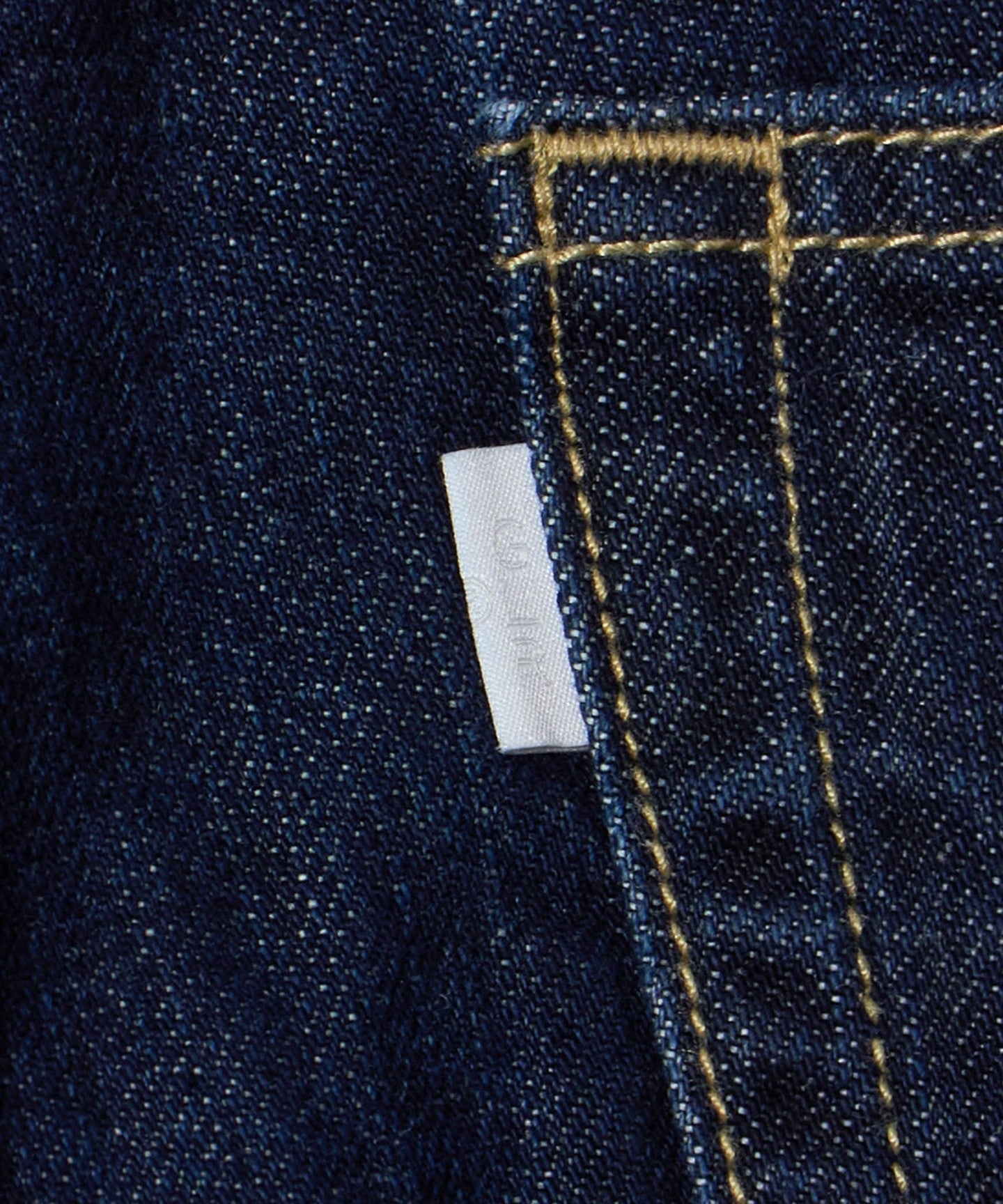 36146000020-d36.jpg