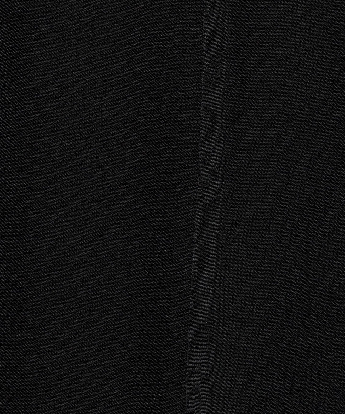 36146000024-d30.jpg