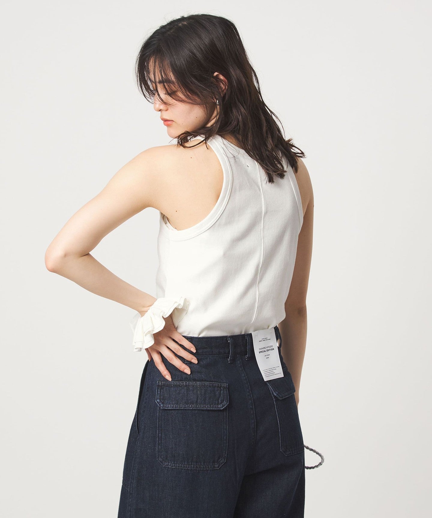 36174000025-d32.jpg