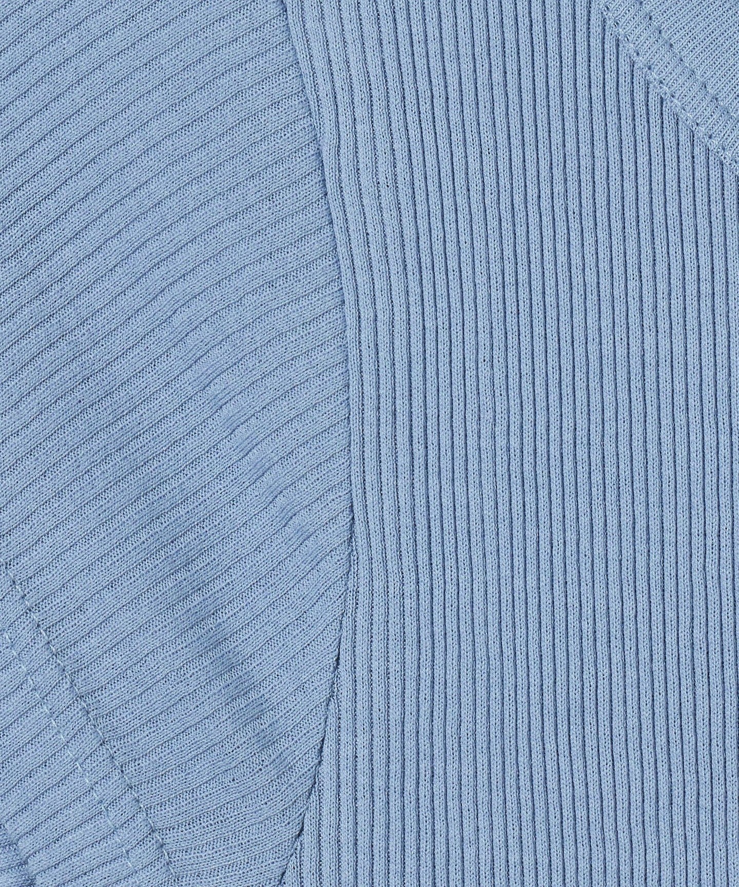 36174993194-d16.jpg