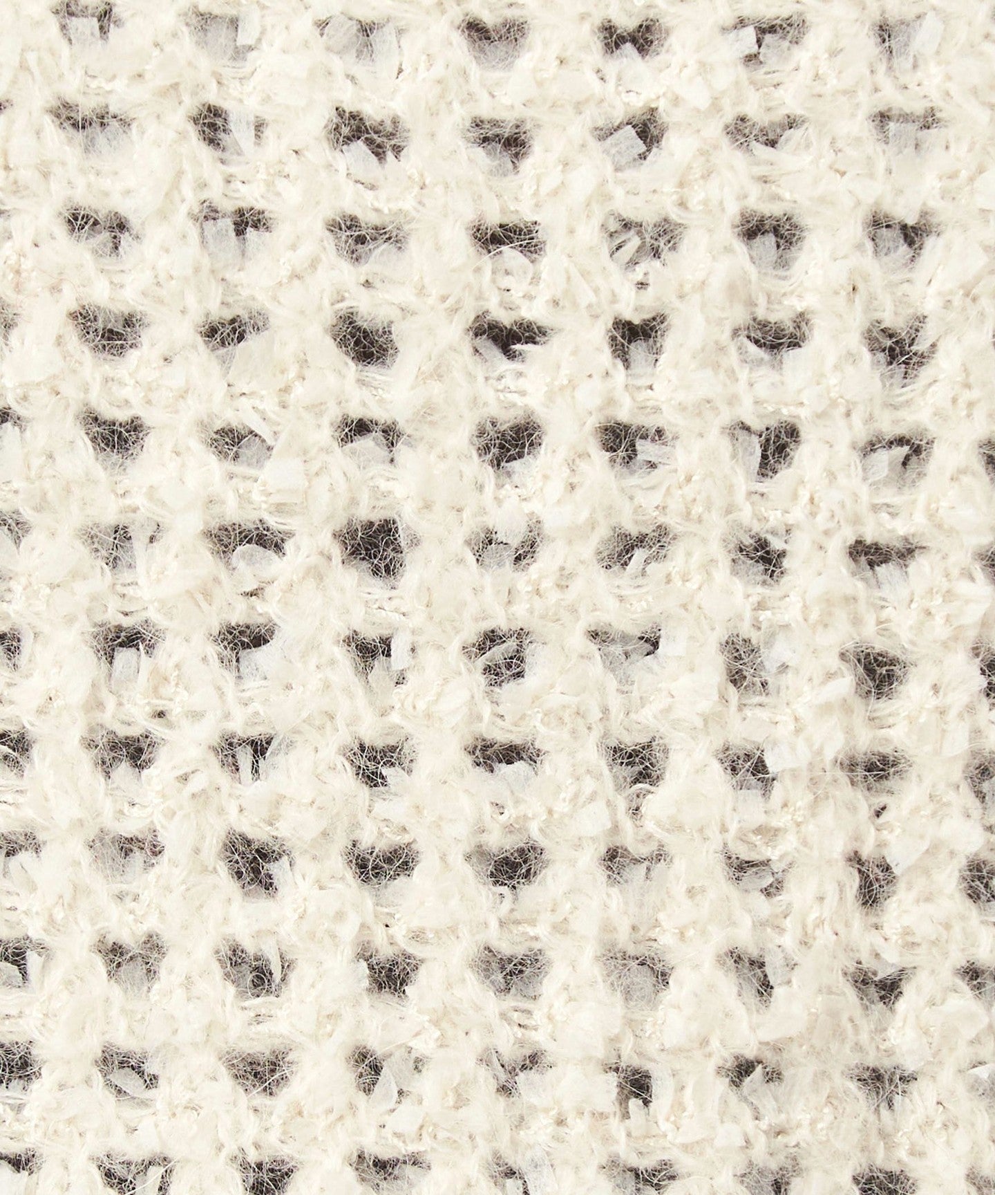 36181000024-d16.jpg