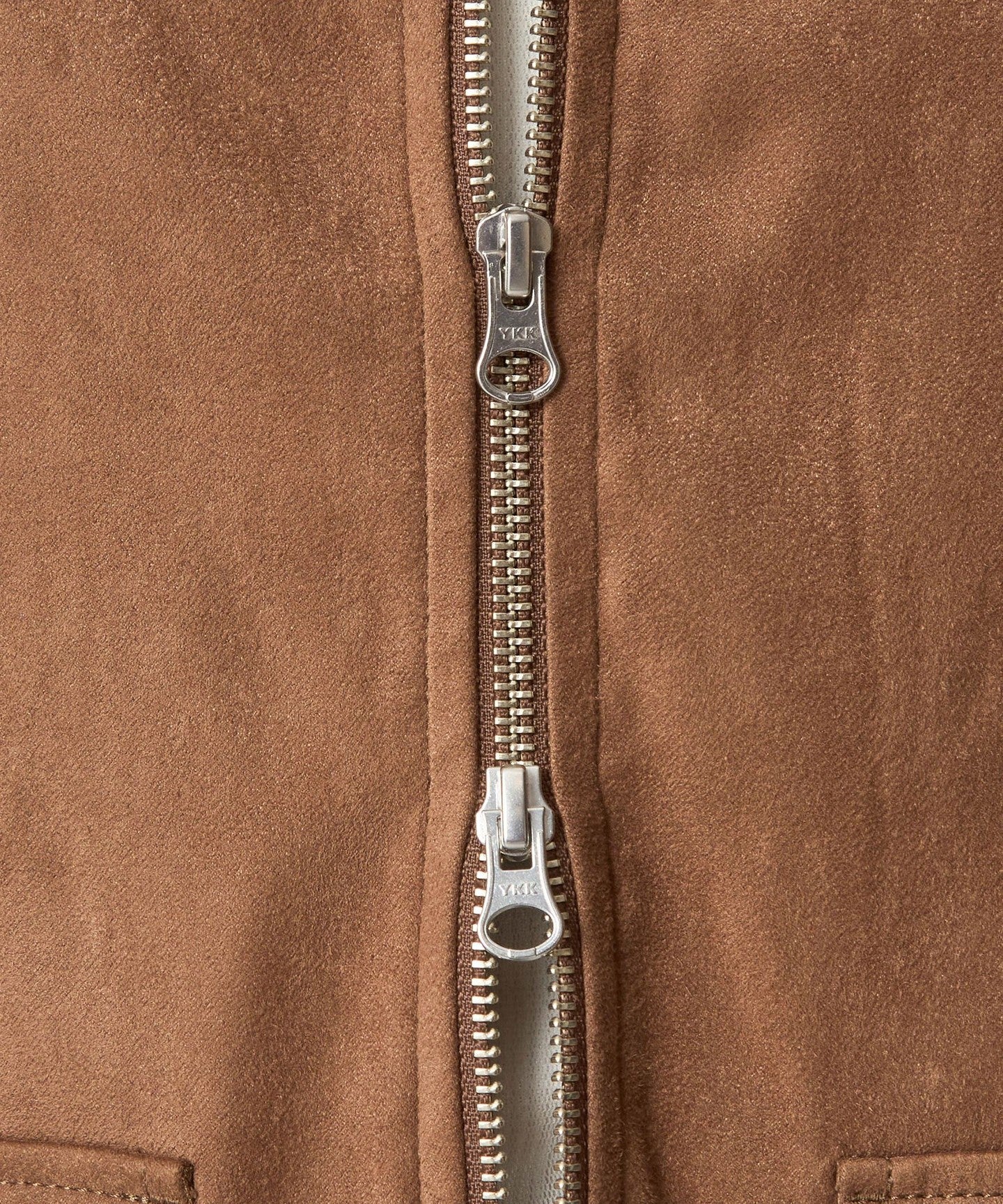 36251992291-d13.jpg