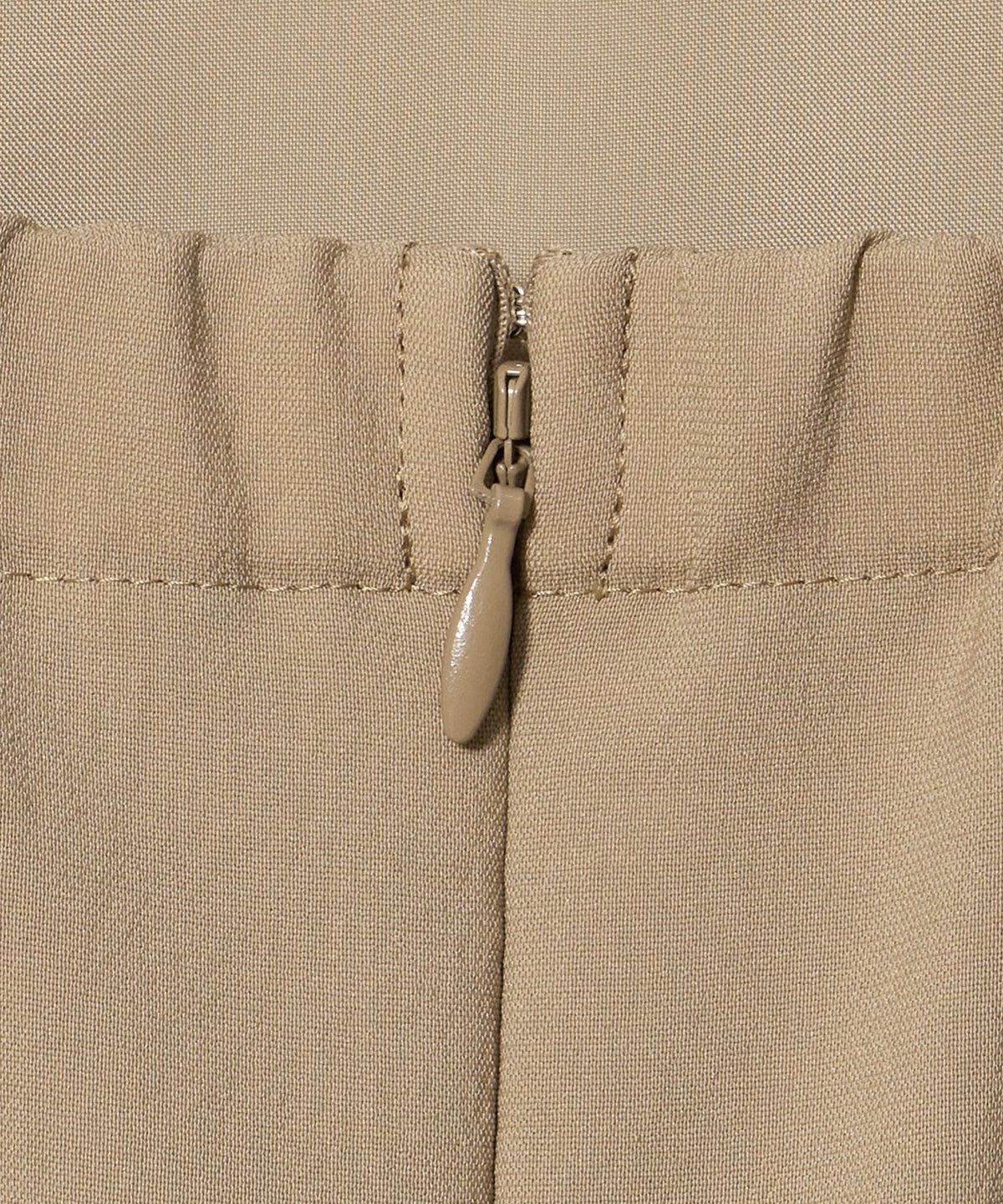 36261000045-d30.jpg