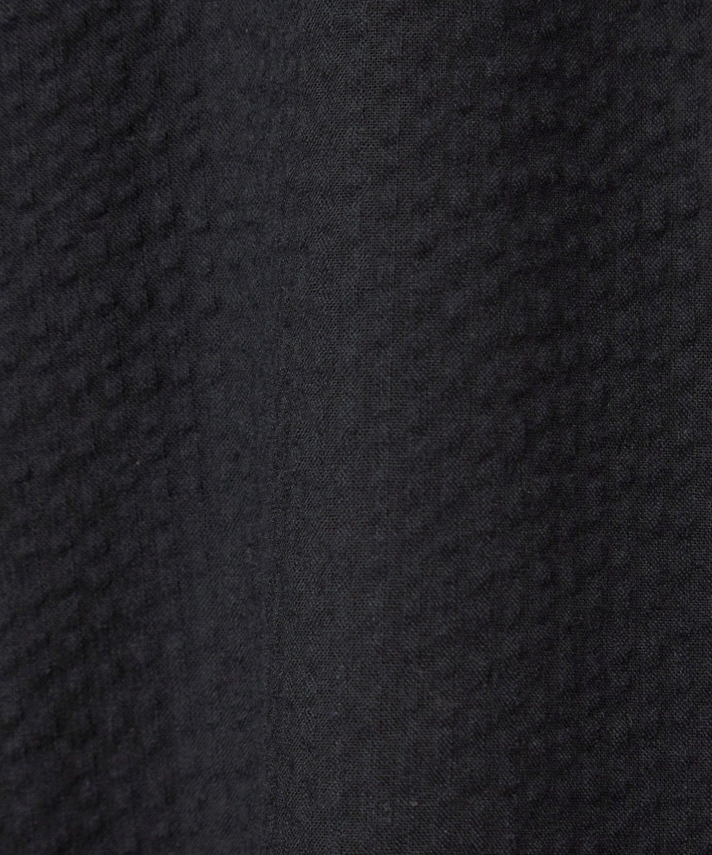 36266593332-d16.jpg