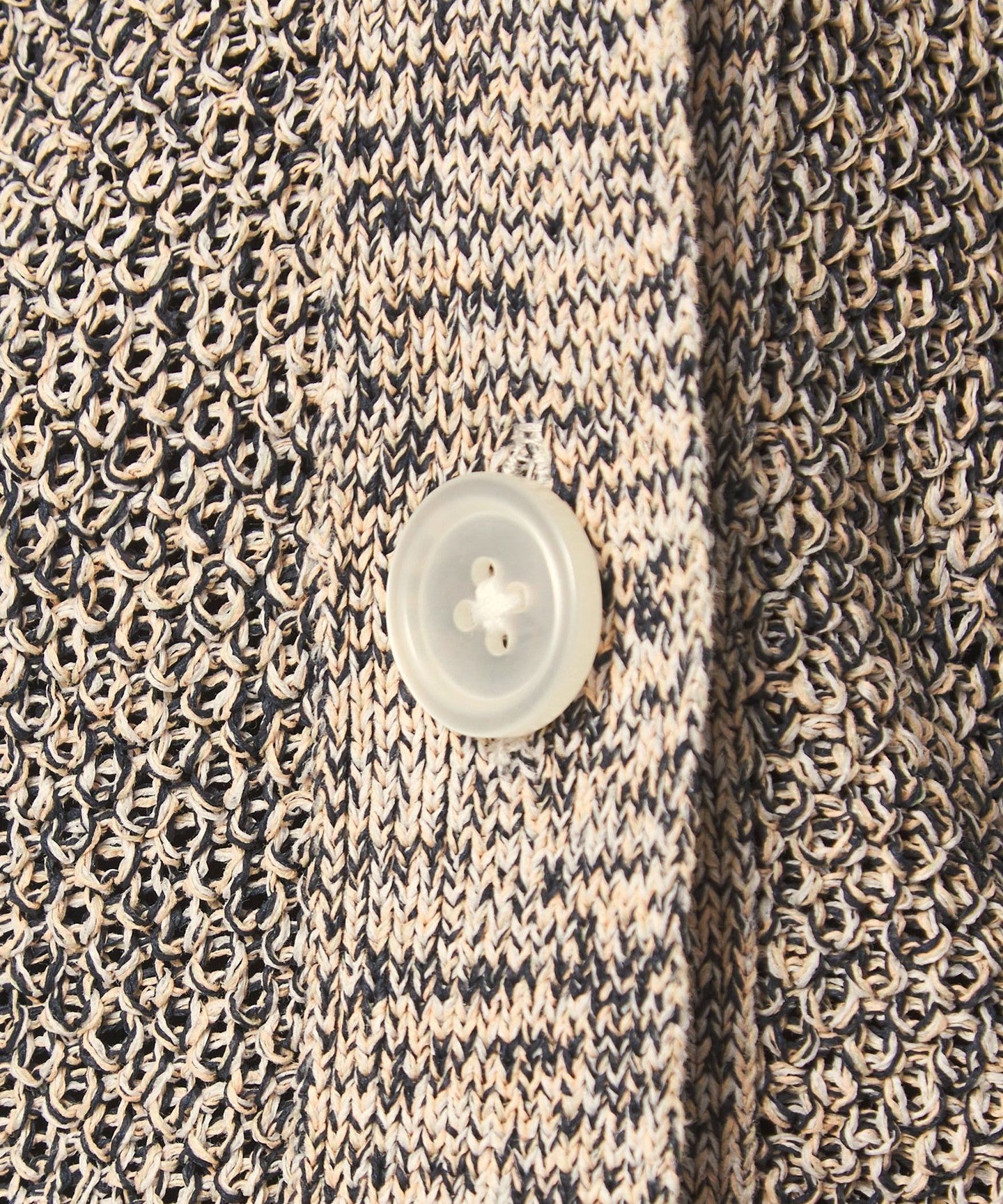 36281000030-d26.jpg