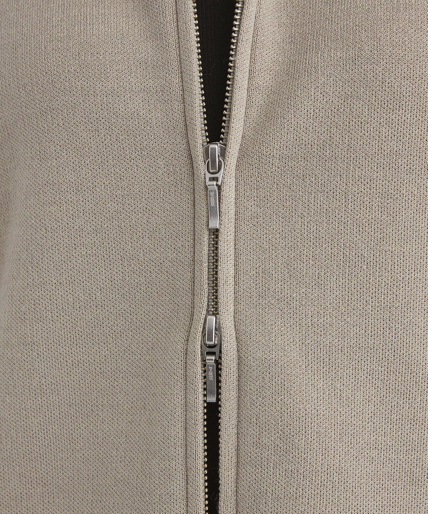 36281190918-d17.jpg