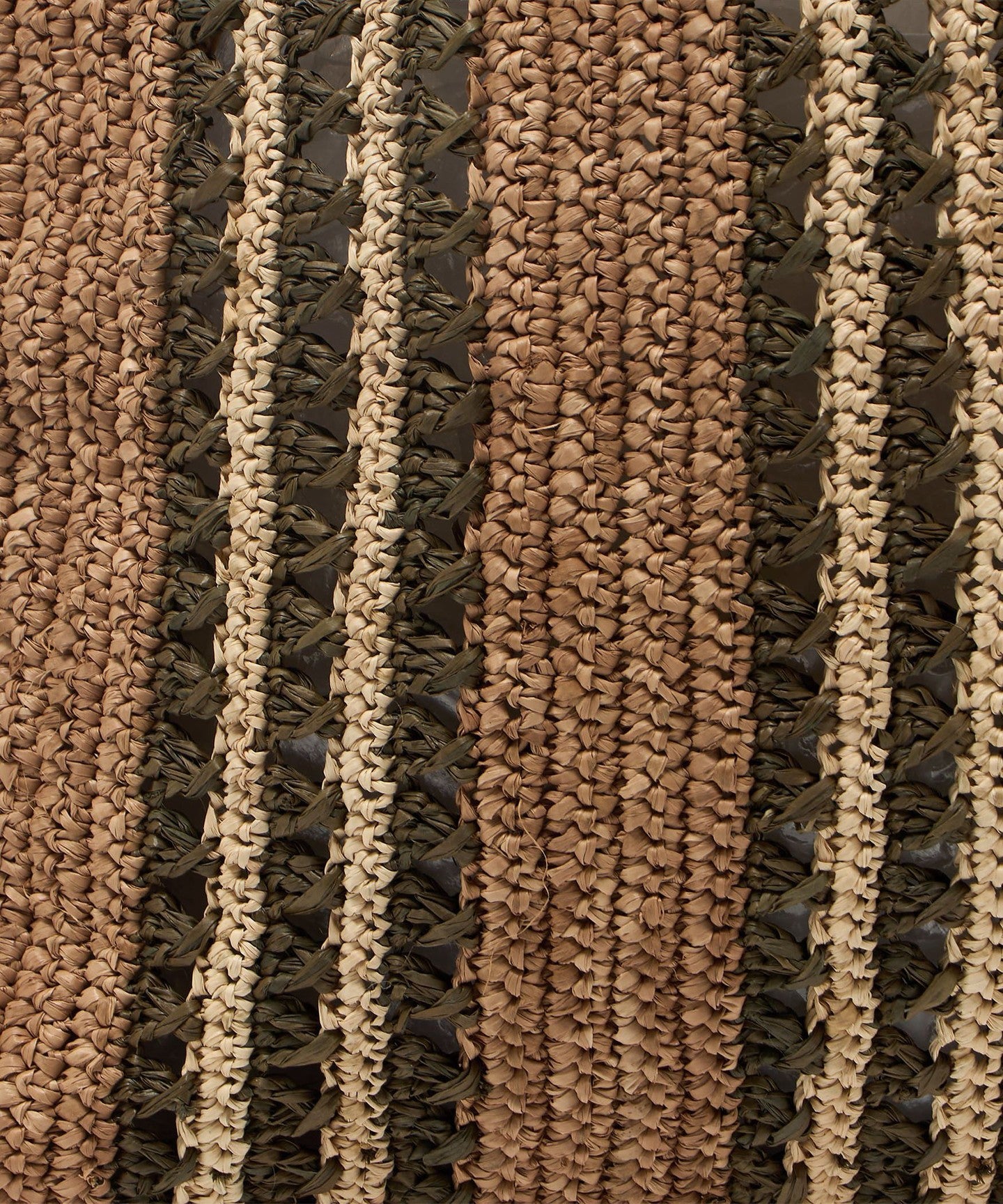 36323432291-d16.jpg
