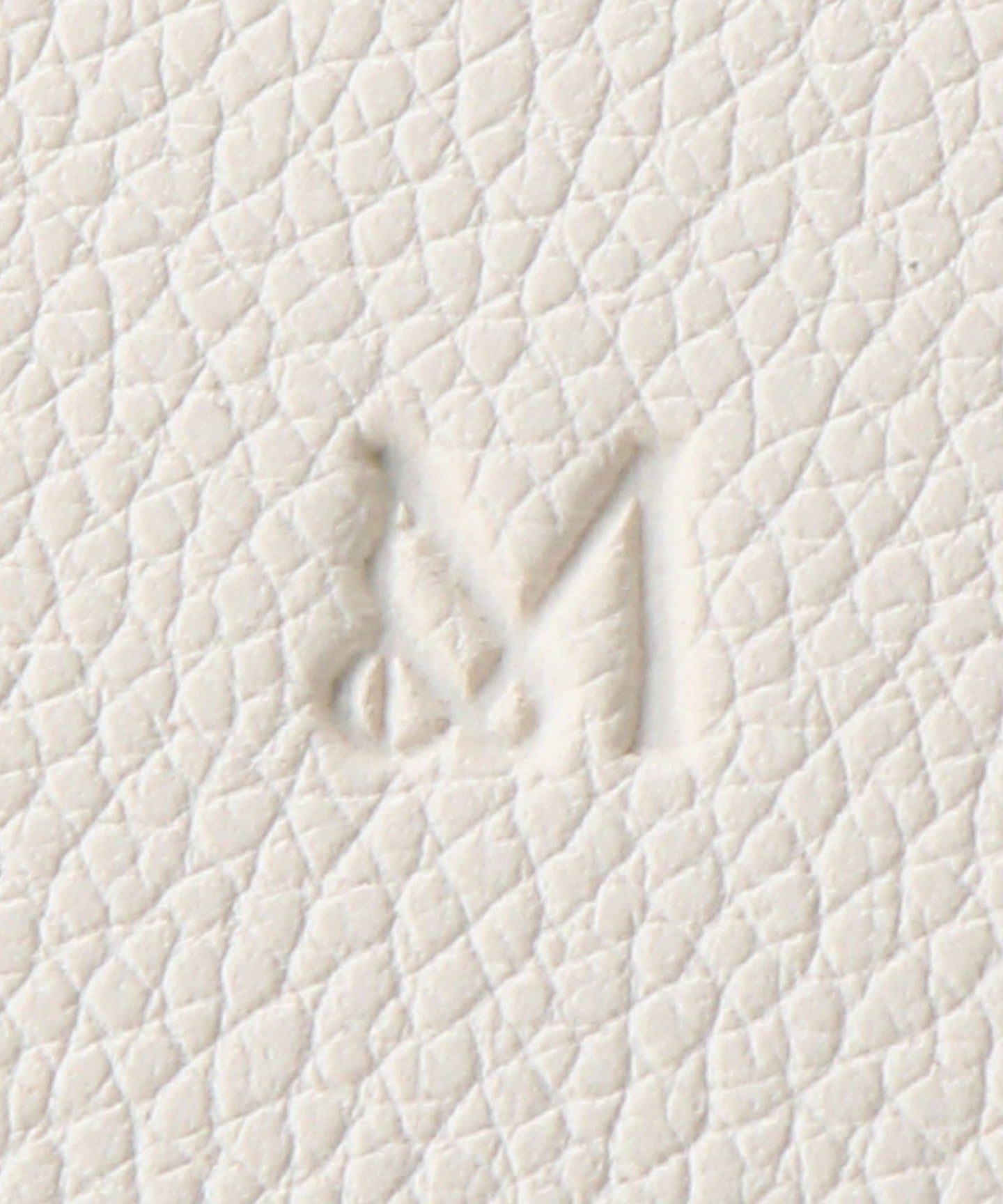 36325992356-d13.jpg
