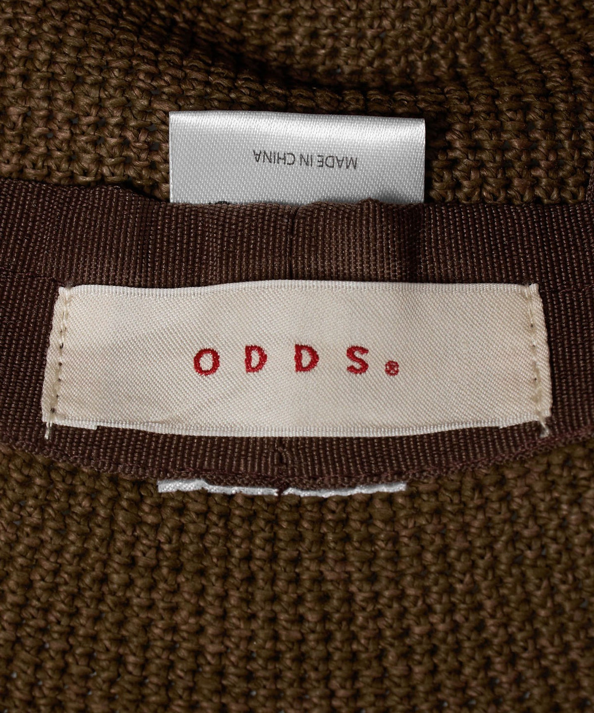 ＜Odds＞纸编帽子
