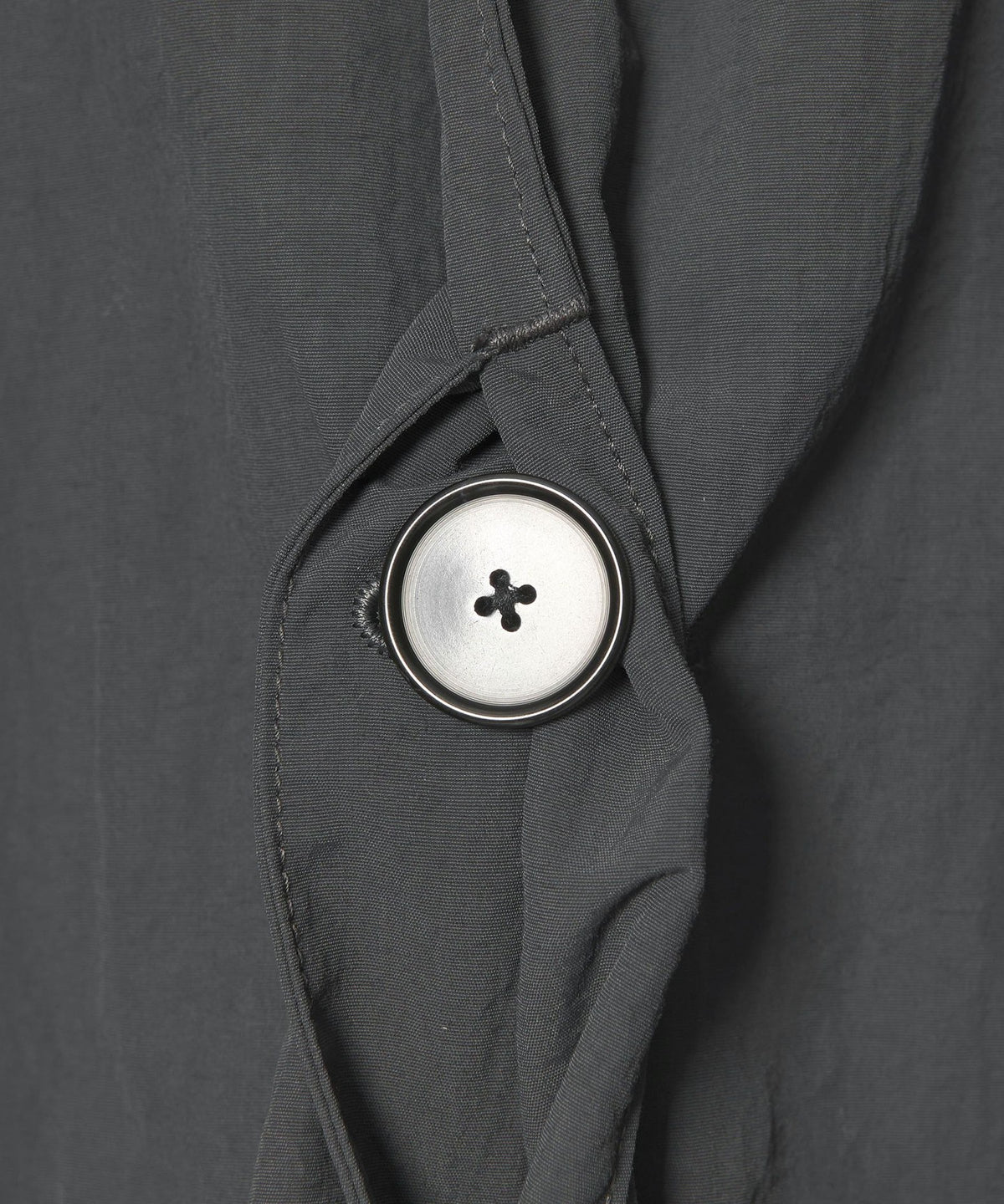 PERTEX Nylon Water-Repellent Balmacaan Coat