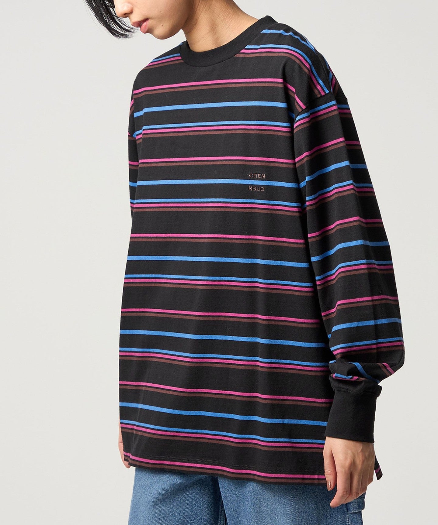 42121000000-d01.jpg