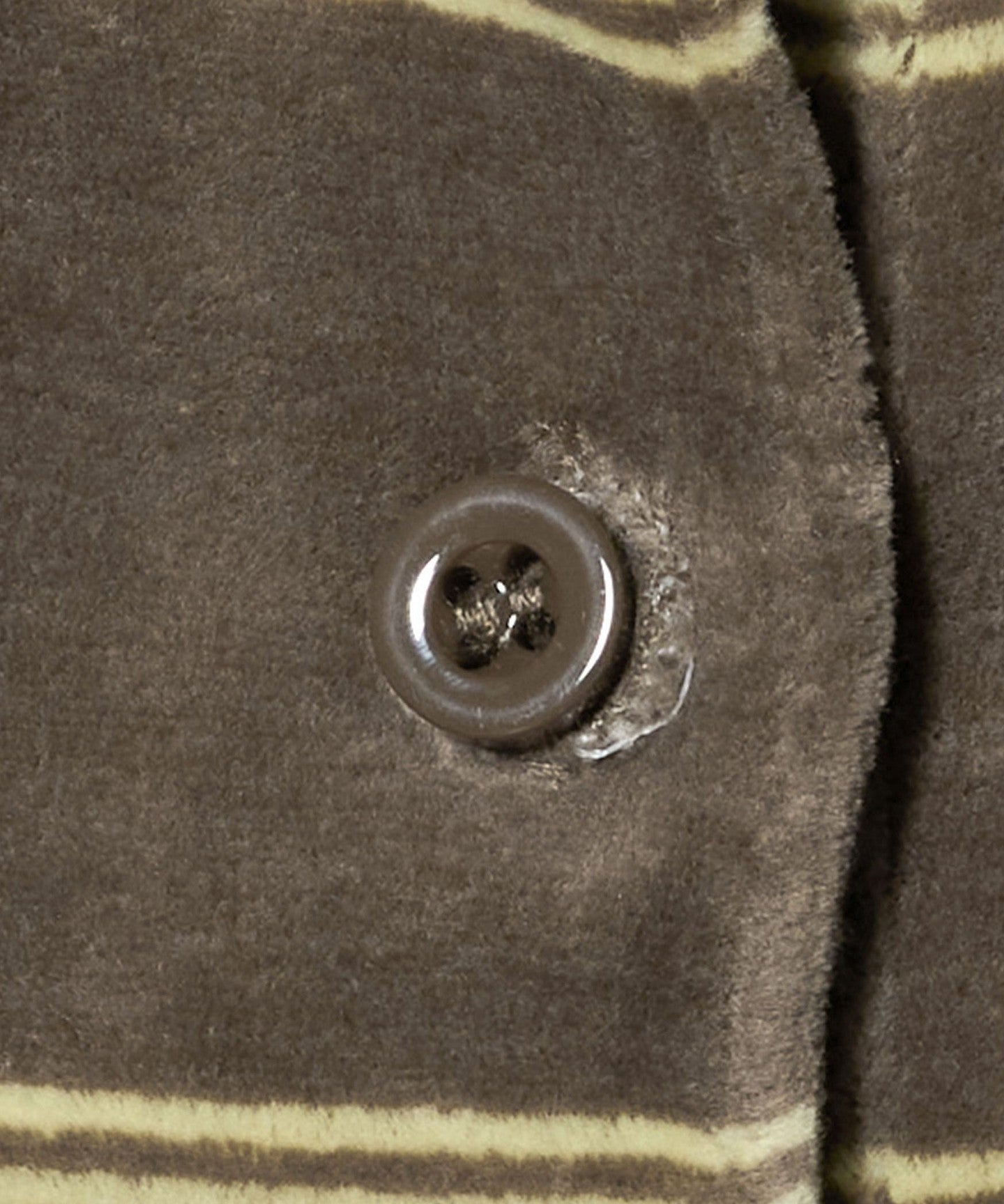 42126000027-d12.jpg