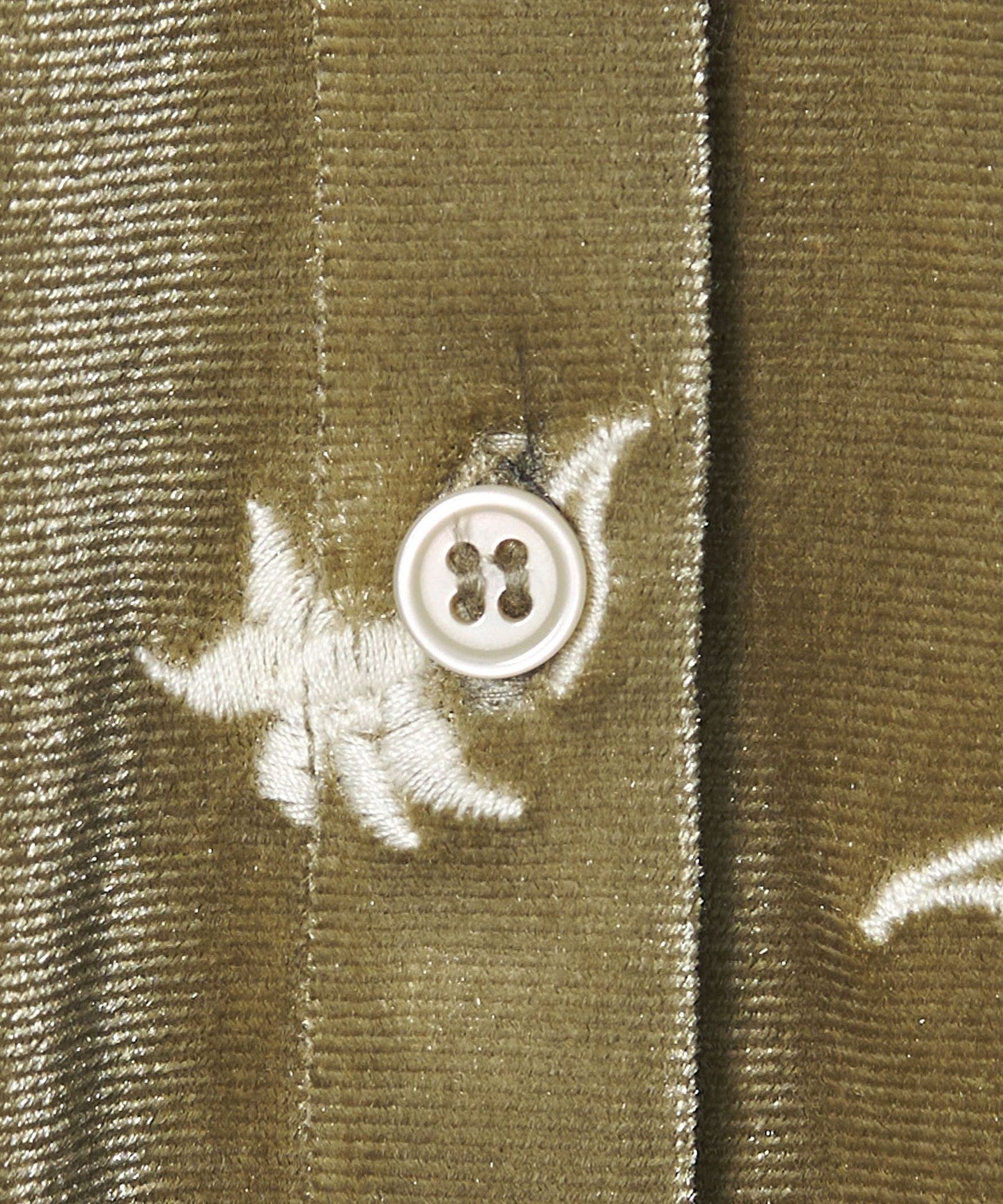42126000032-d19.jpg