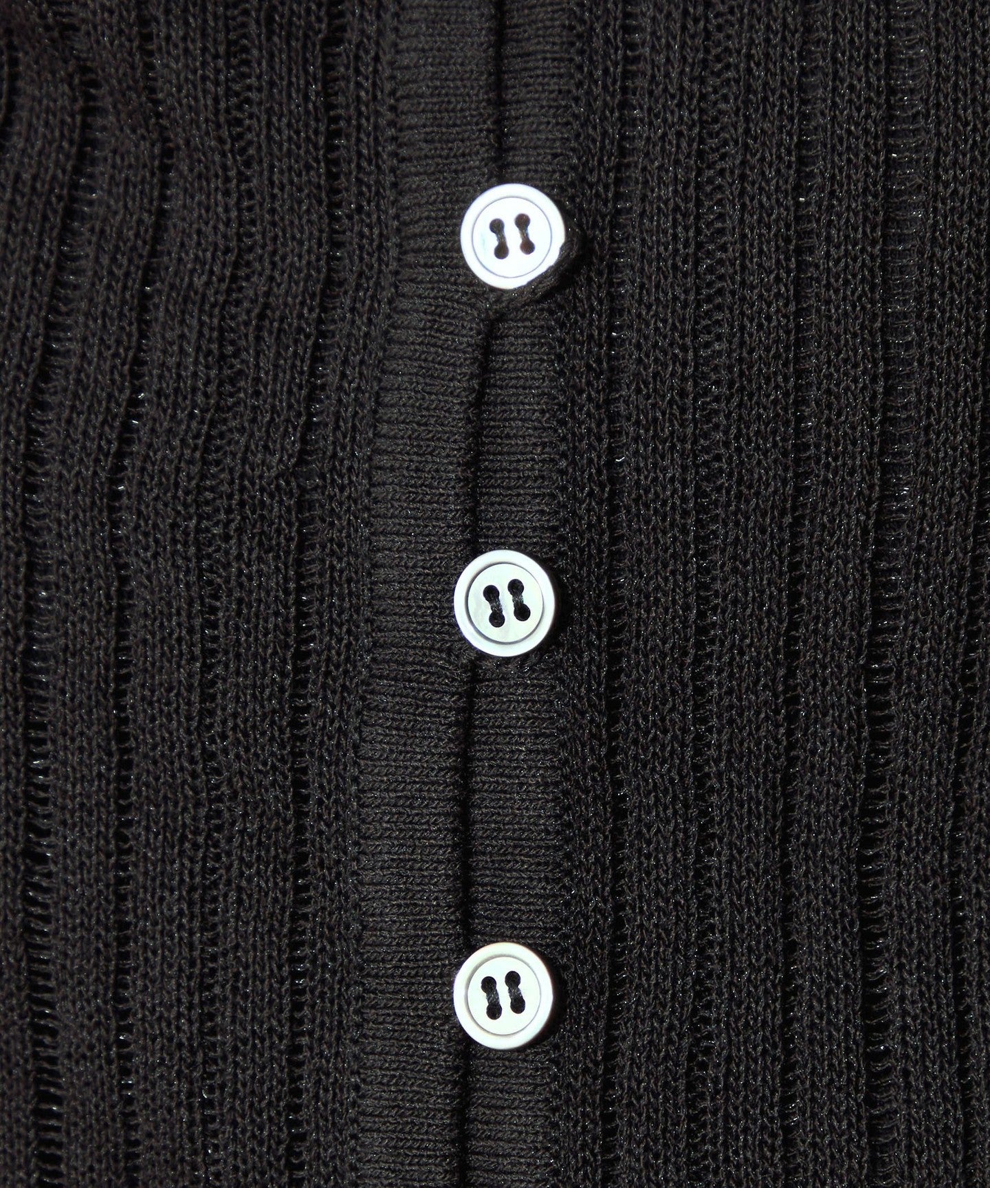 42131060072-d13.jpg