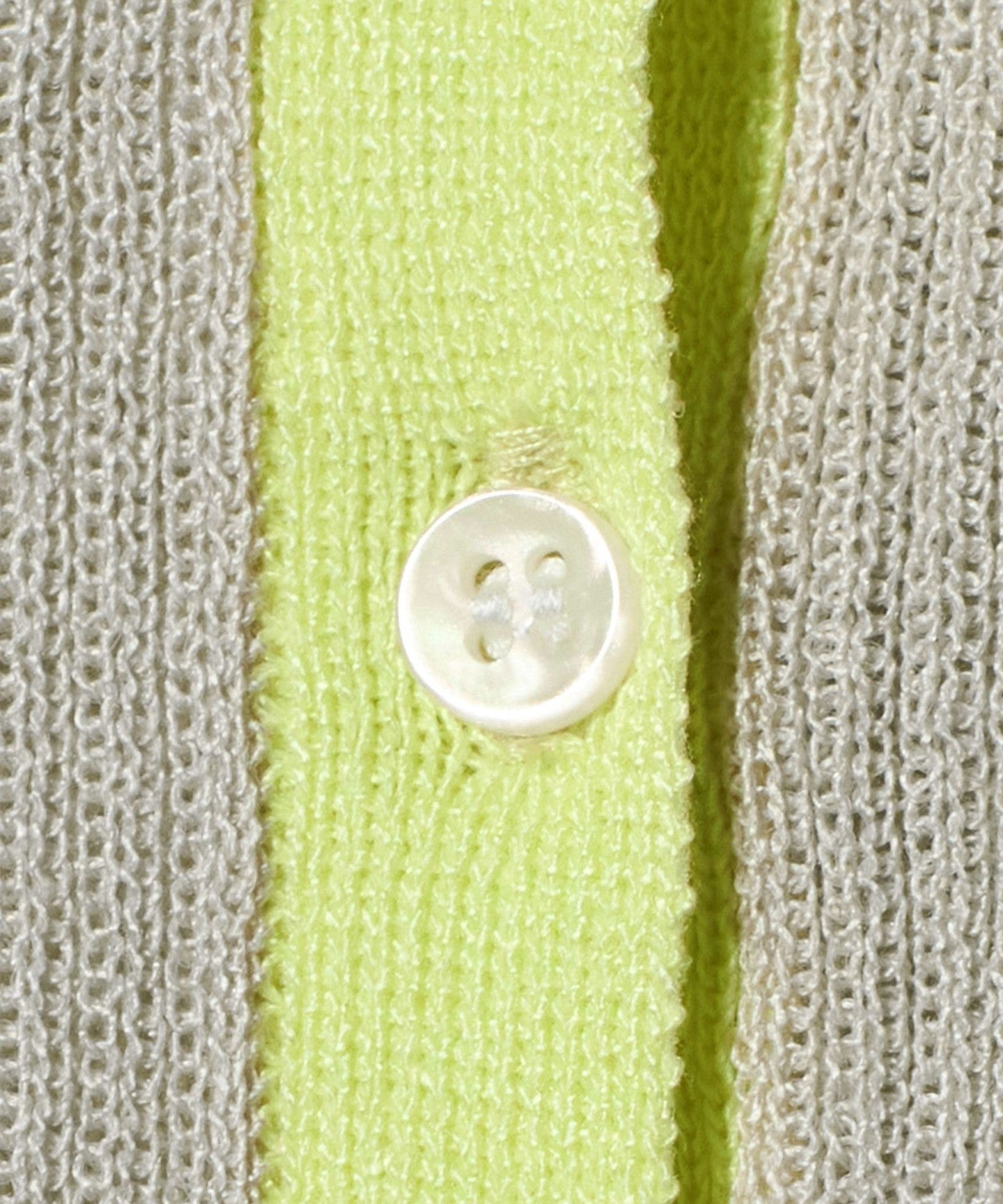 42136000015-d17.jpg