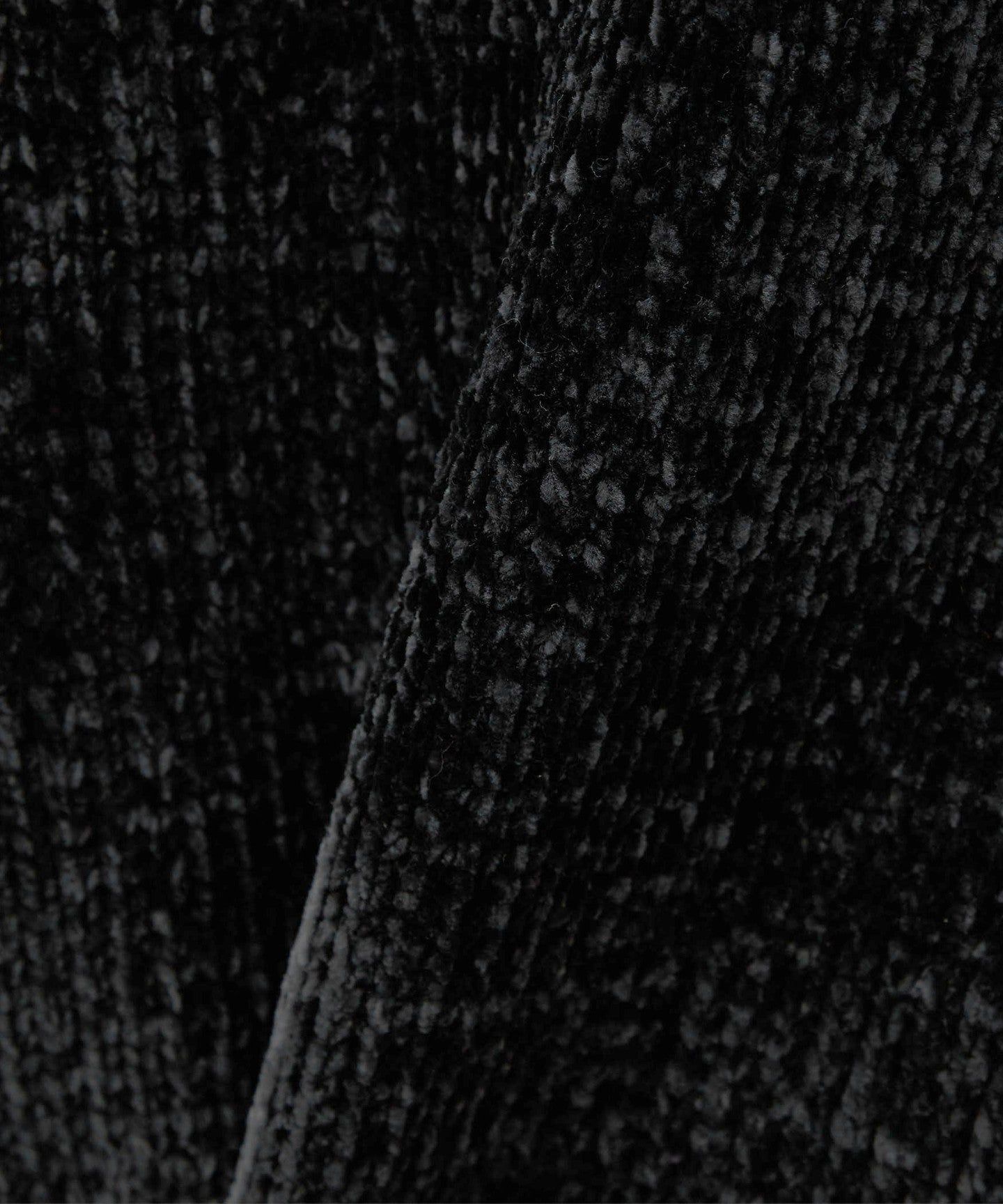 42136990058-d09.jpg