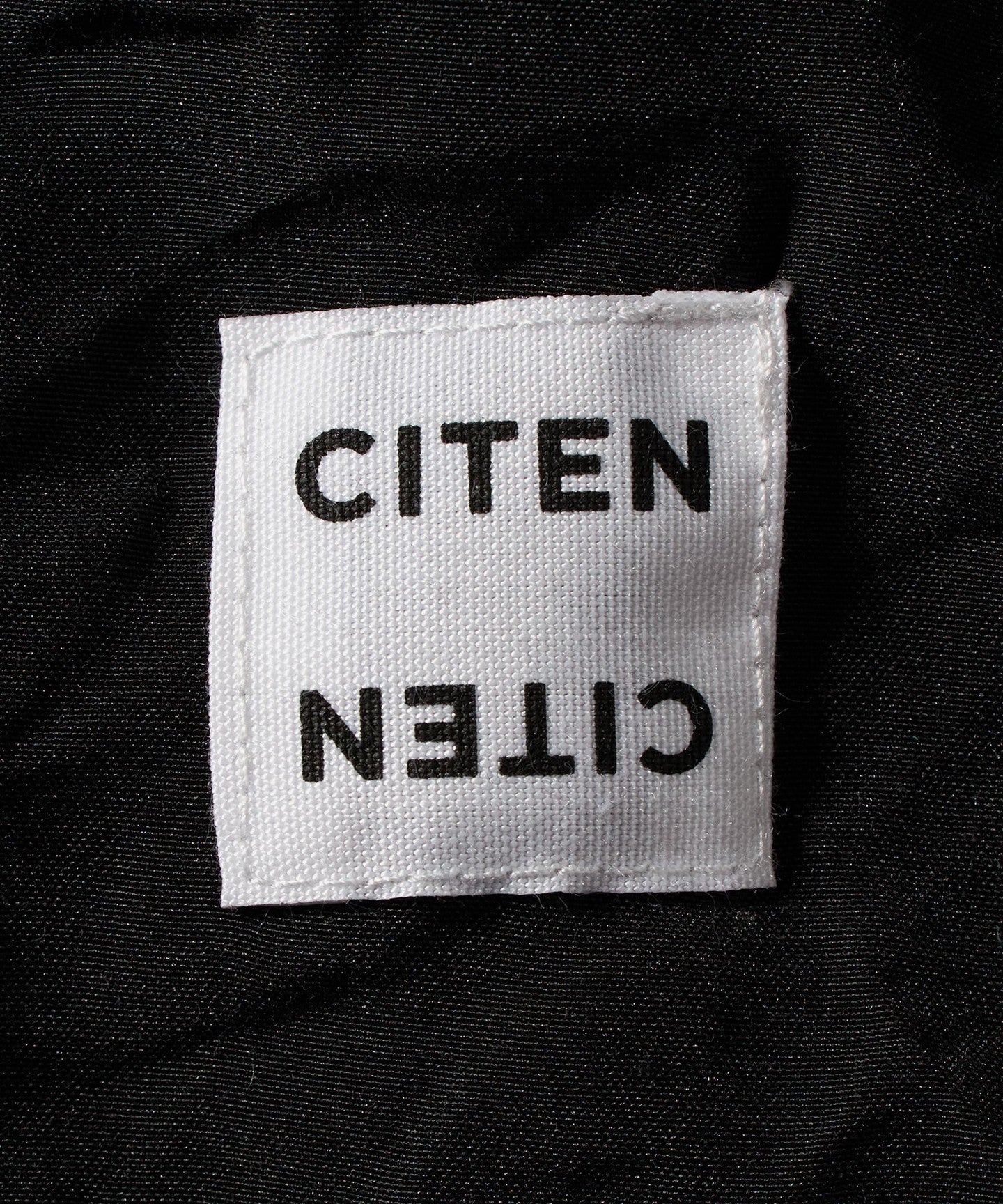 42146000031-d28.jpg
