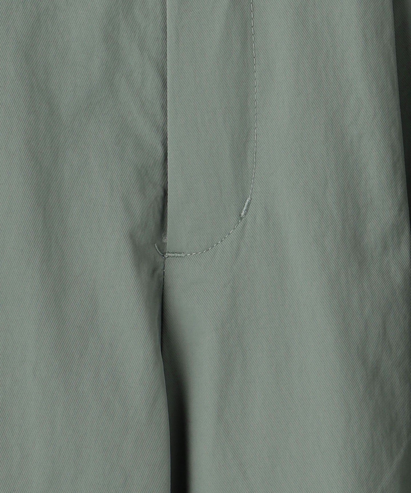42146990125-d12.jpg