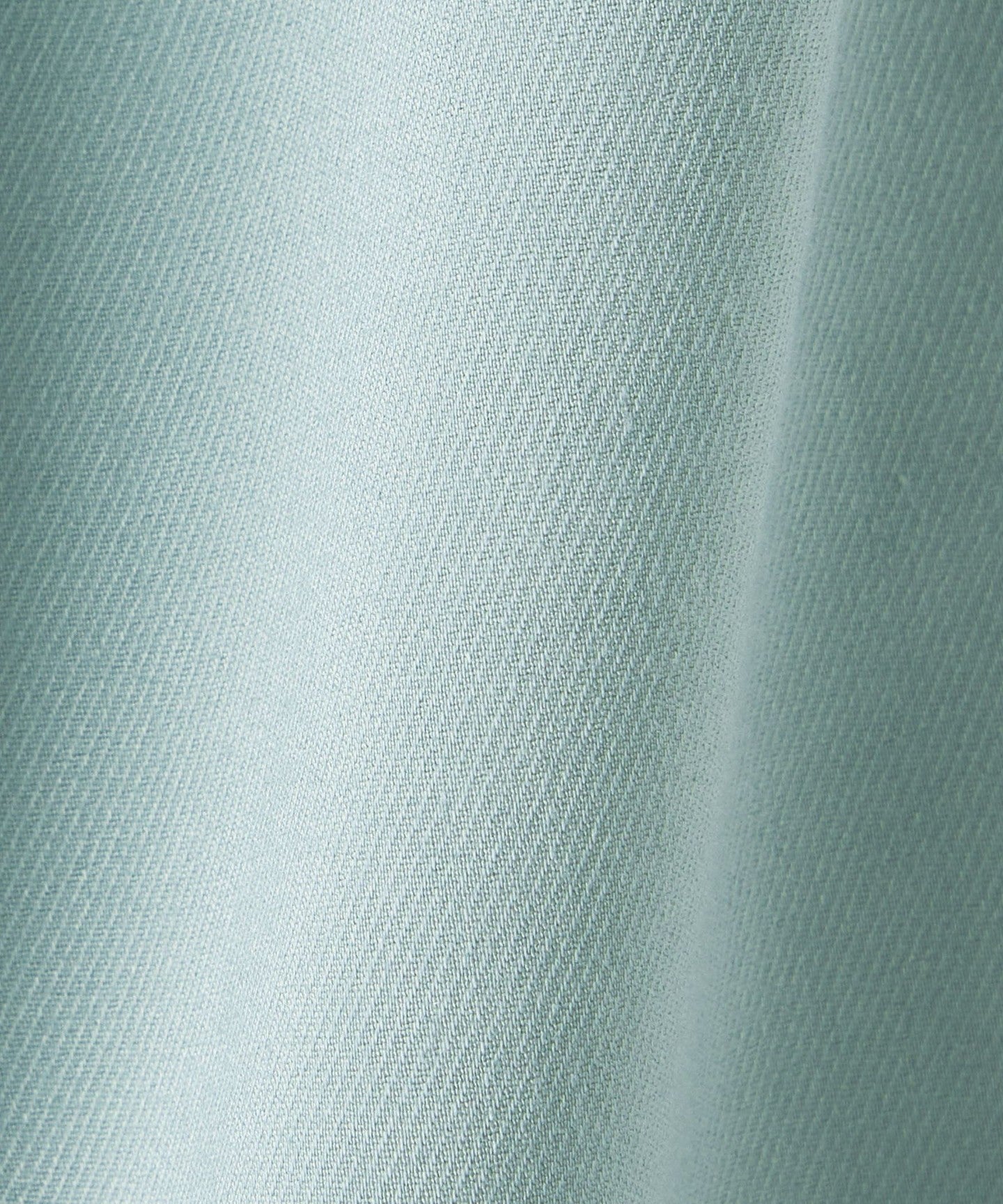 42146990131-d17.jpg