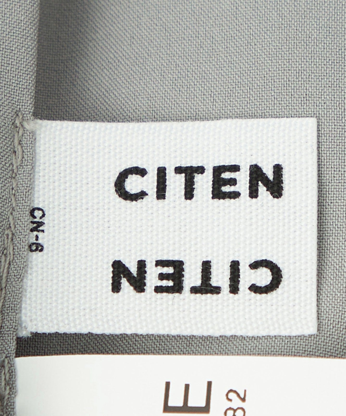 42146990139-d16.jpg