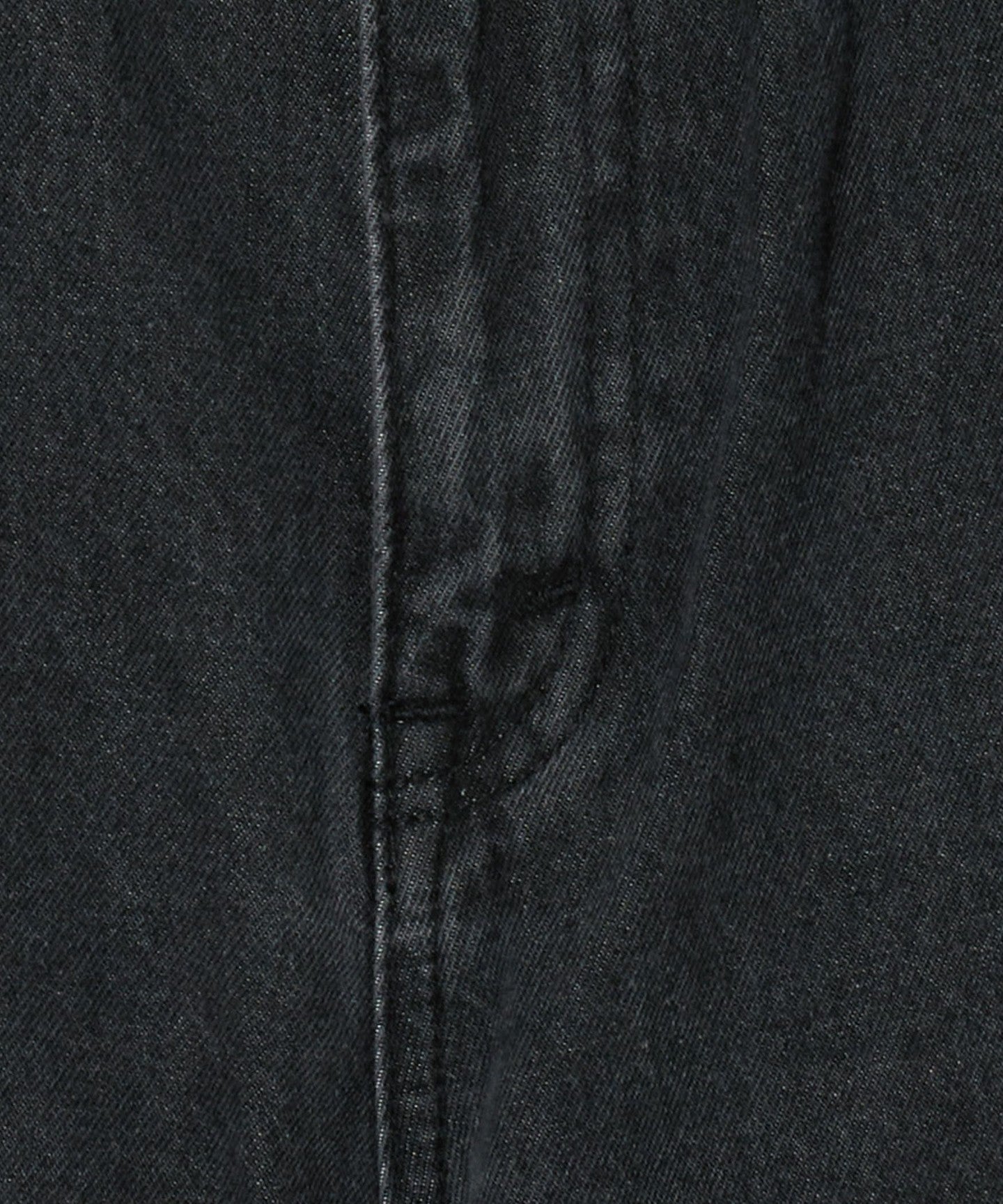42146990176-d19.jpg