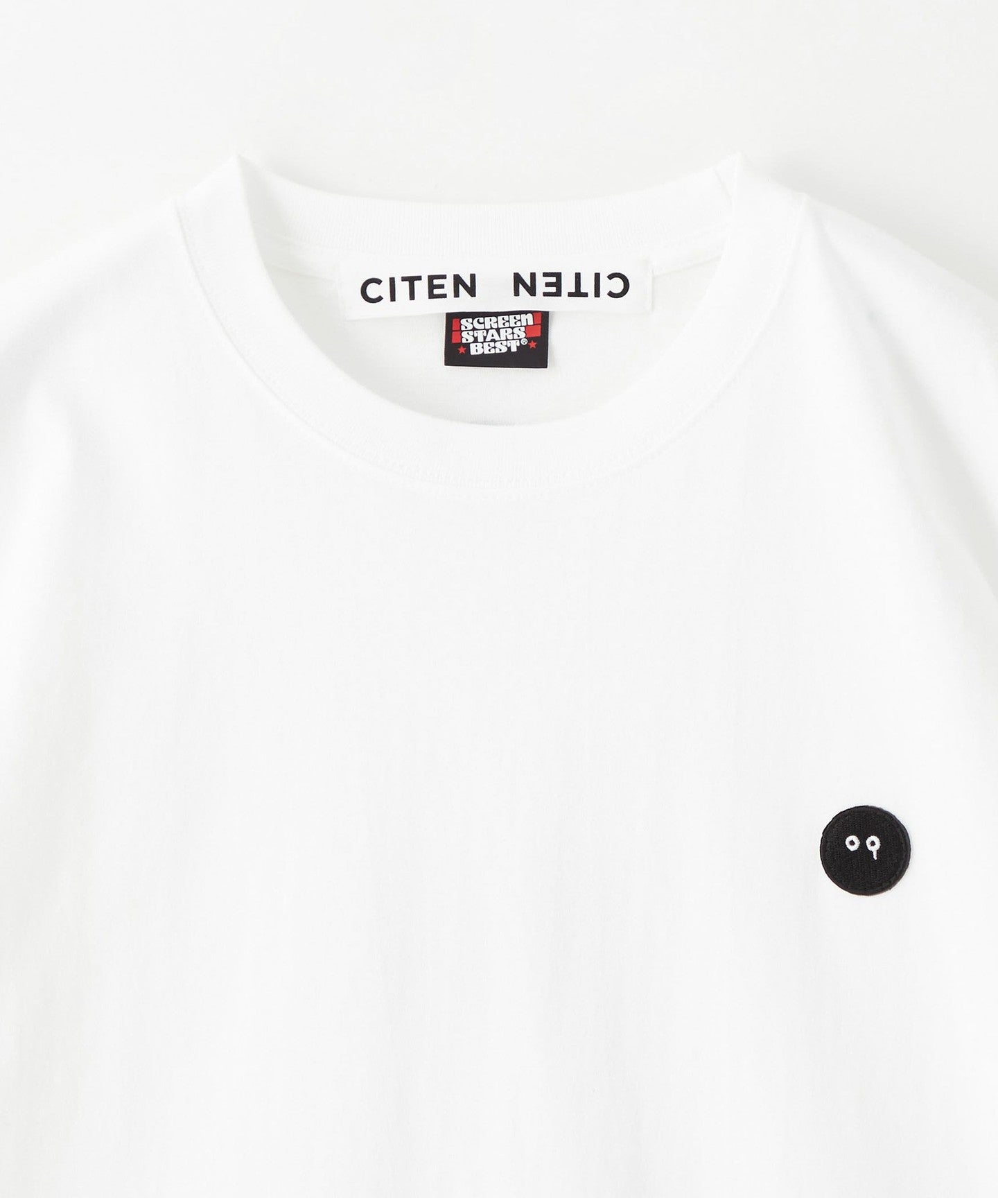 42174990064-d07.jpg