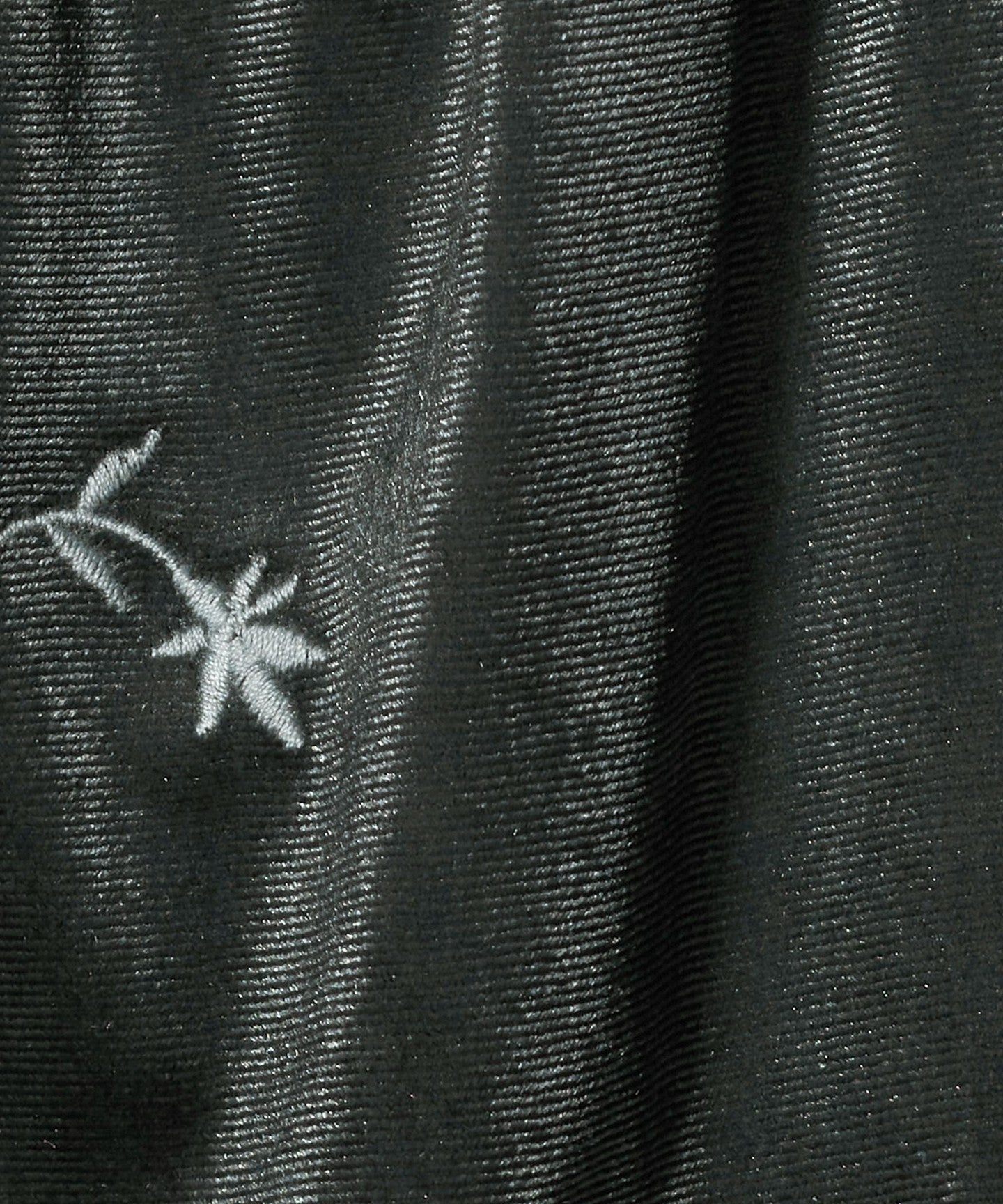 42176000011-d23.jpg