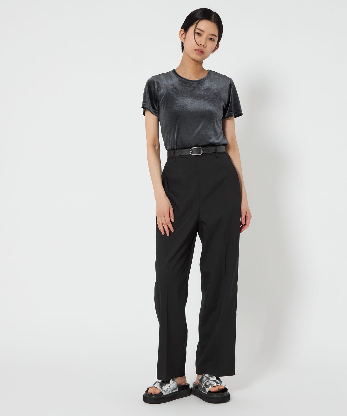 42176990045-d04.jpg