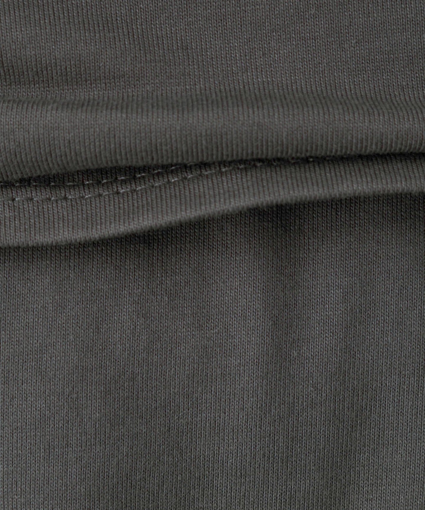 42176990052-d14.jpg