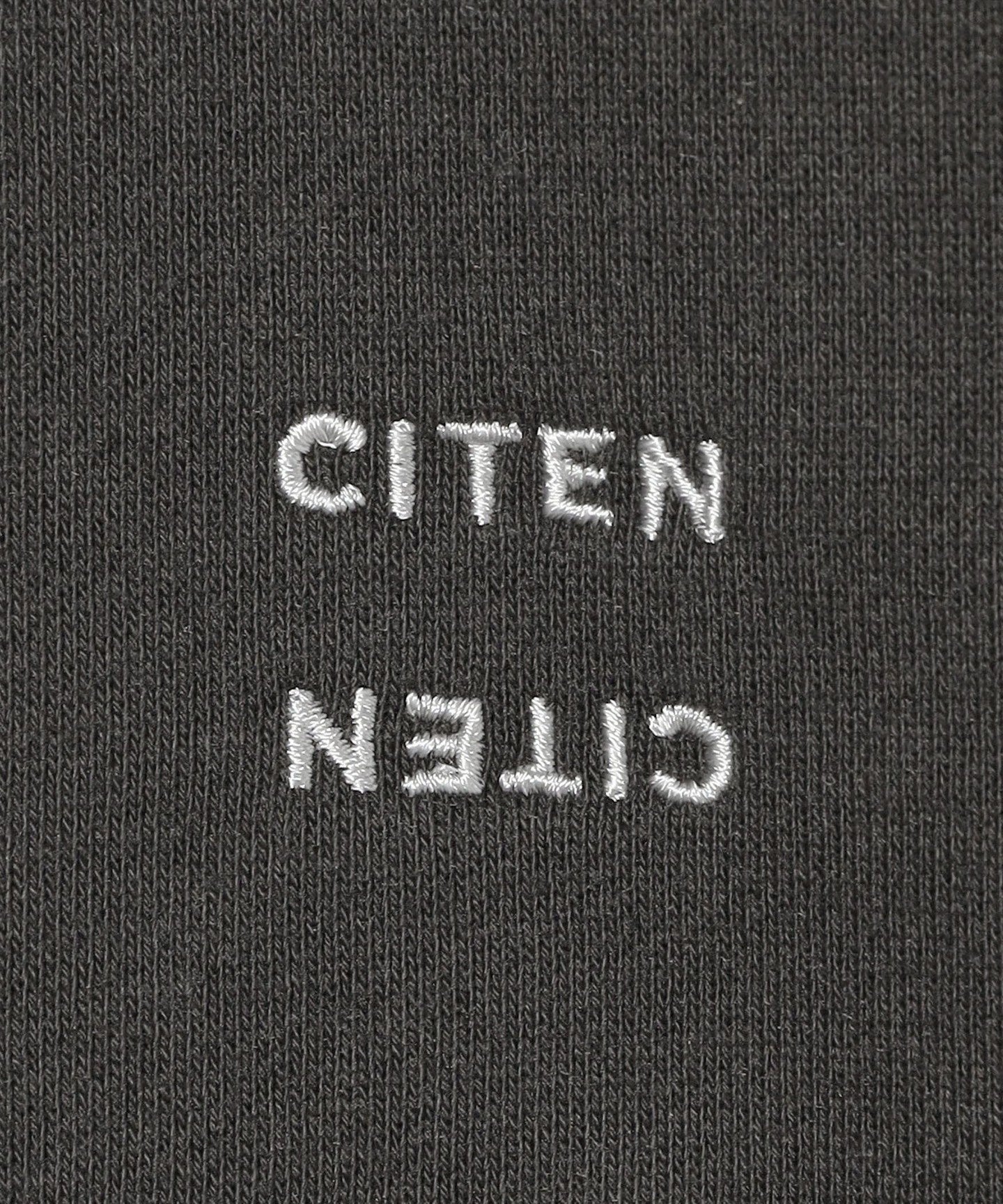 42176990089-d10.jpg