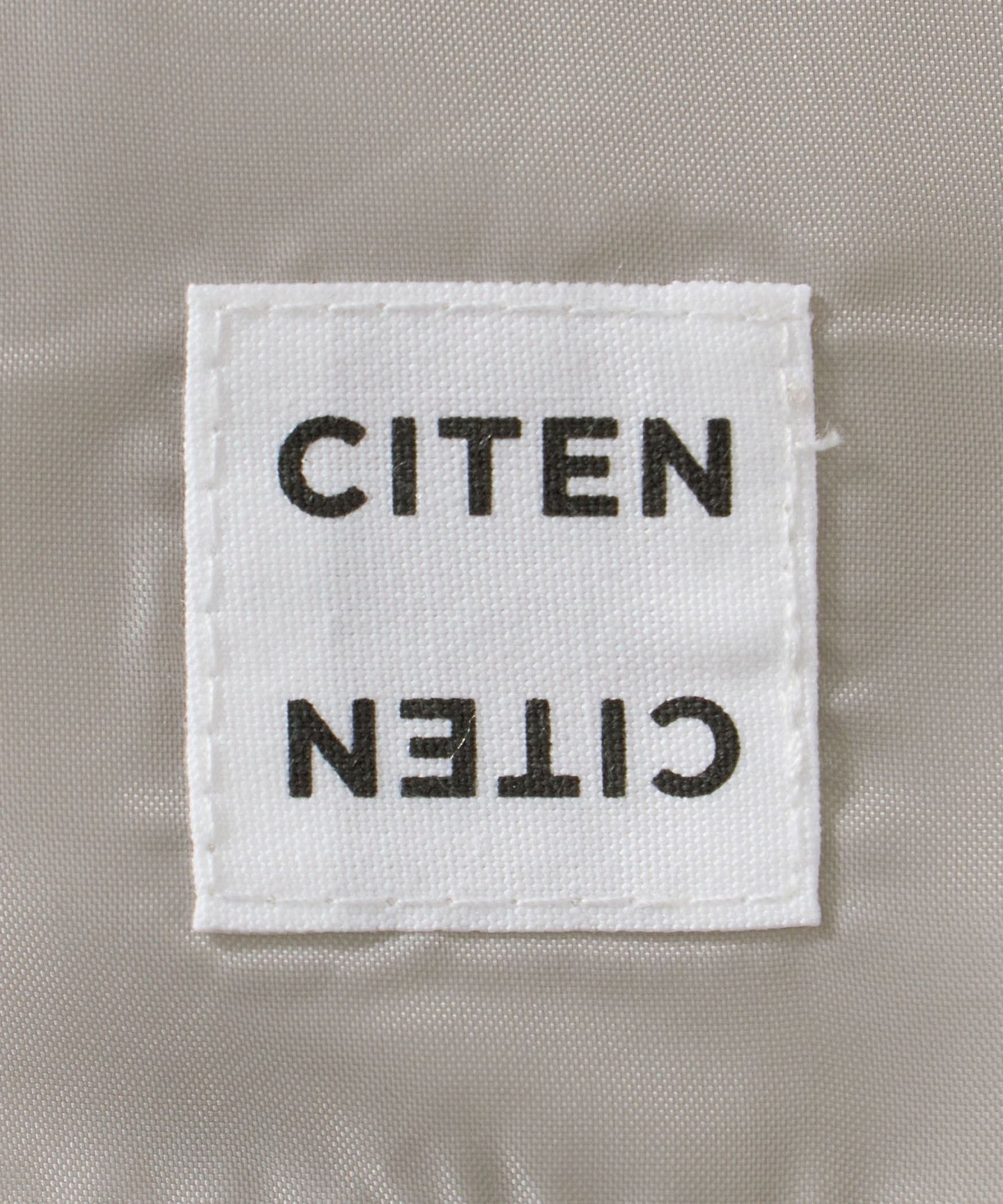 42196000003-d21.jpg