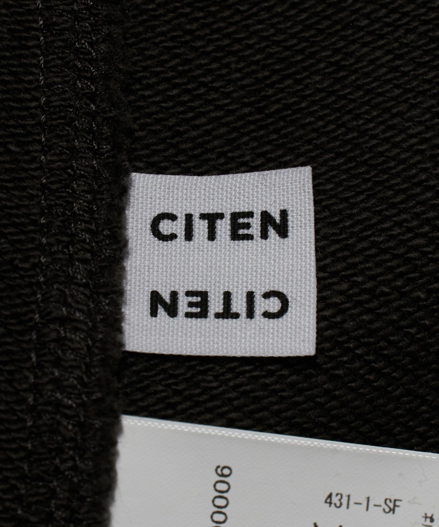 42246000006-d21.jpg