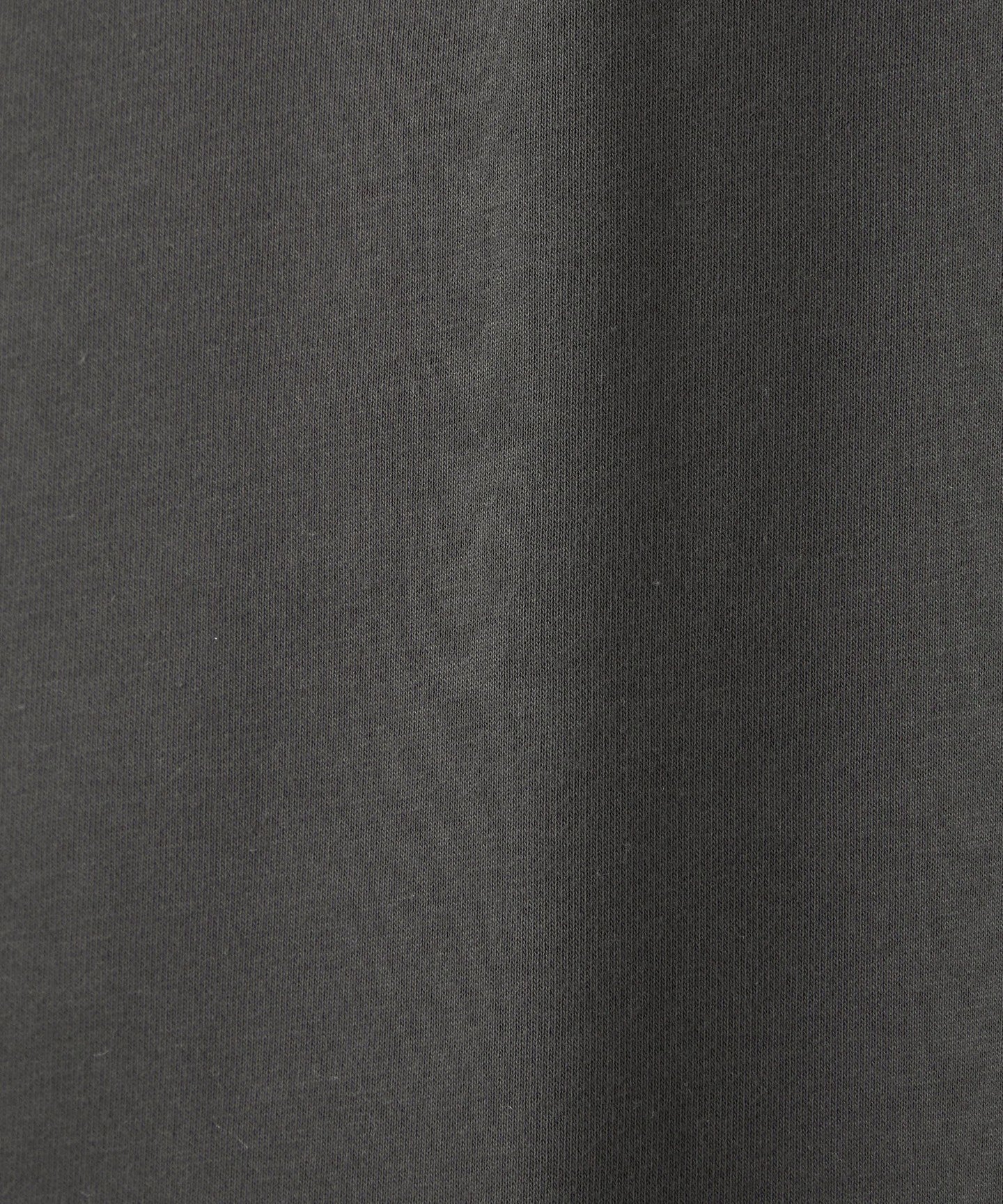 42246990055-d22.jpg