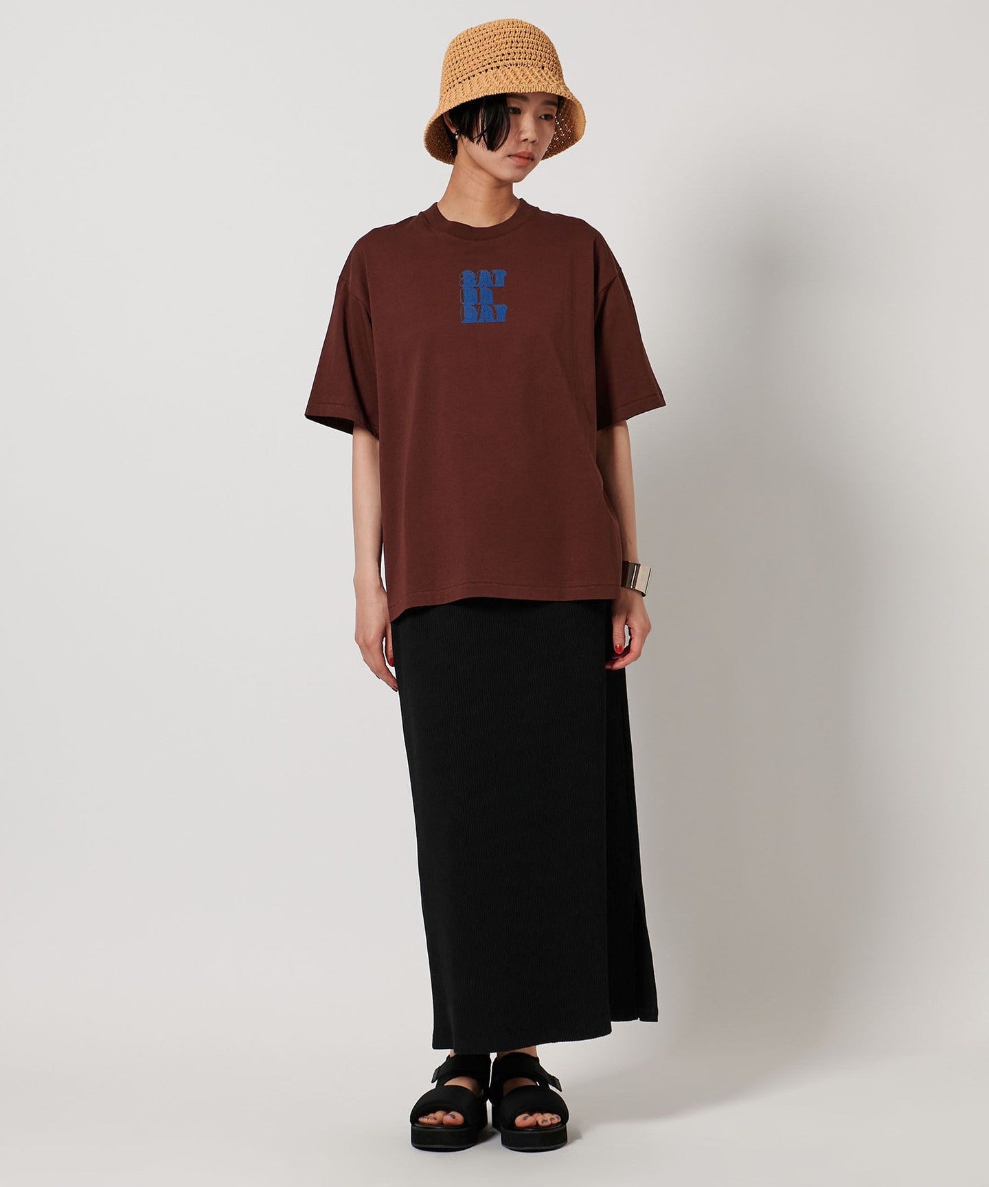 42246990064-d02.jpg