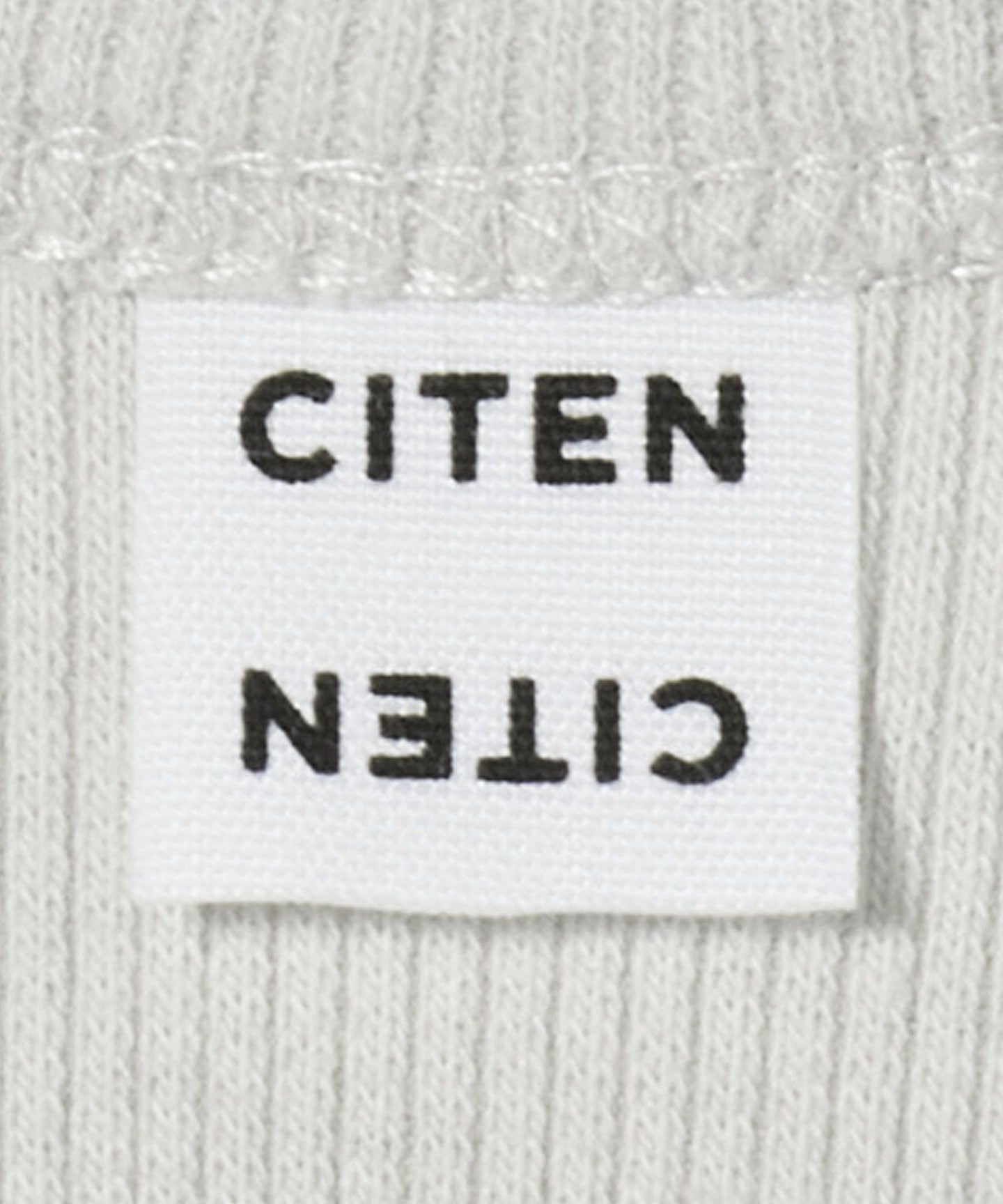 42266990081-d17.jpg