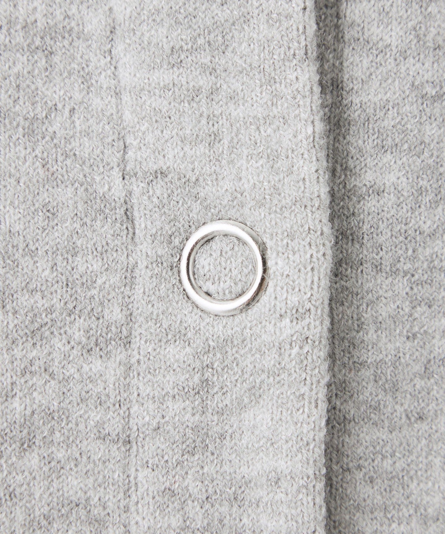 42281060034-d18.jpg