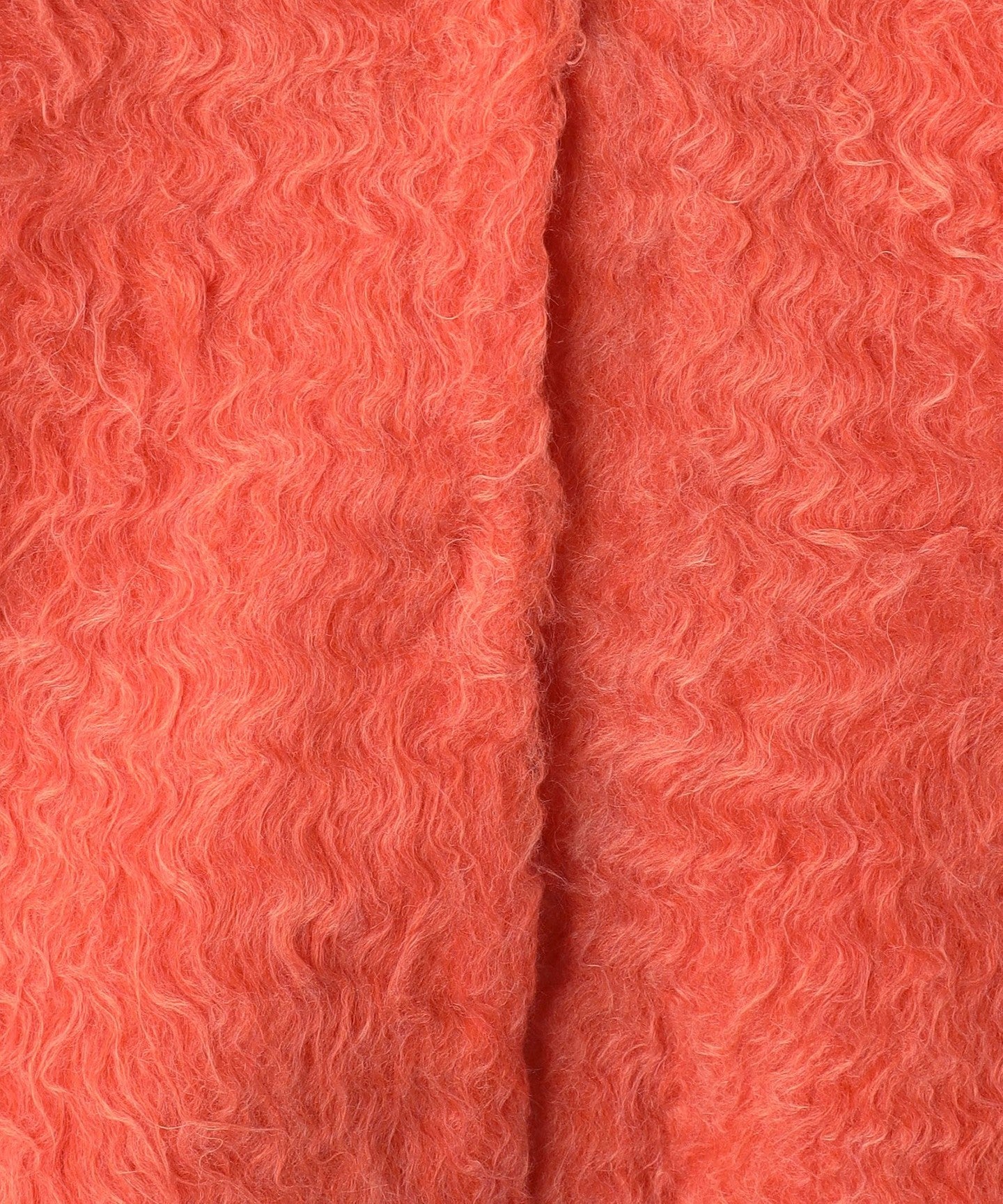 42286990038-d22.jpg