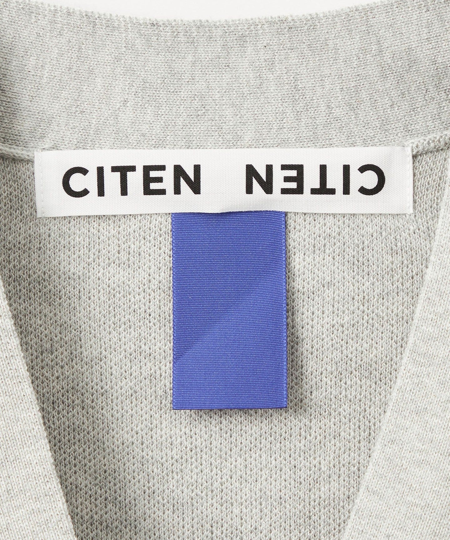 42286990039-d20.jpg