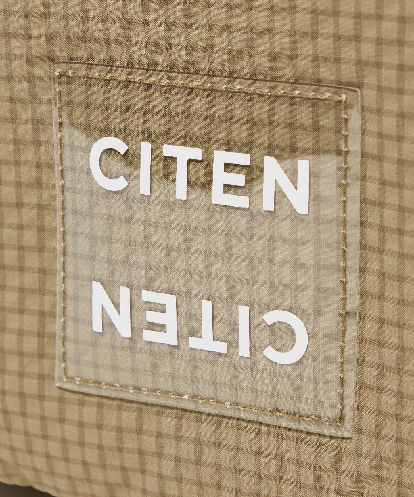 42326000011-d18.jpg